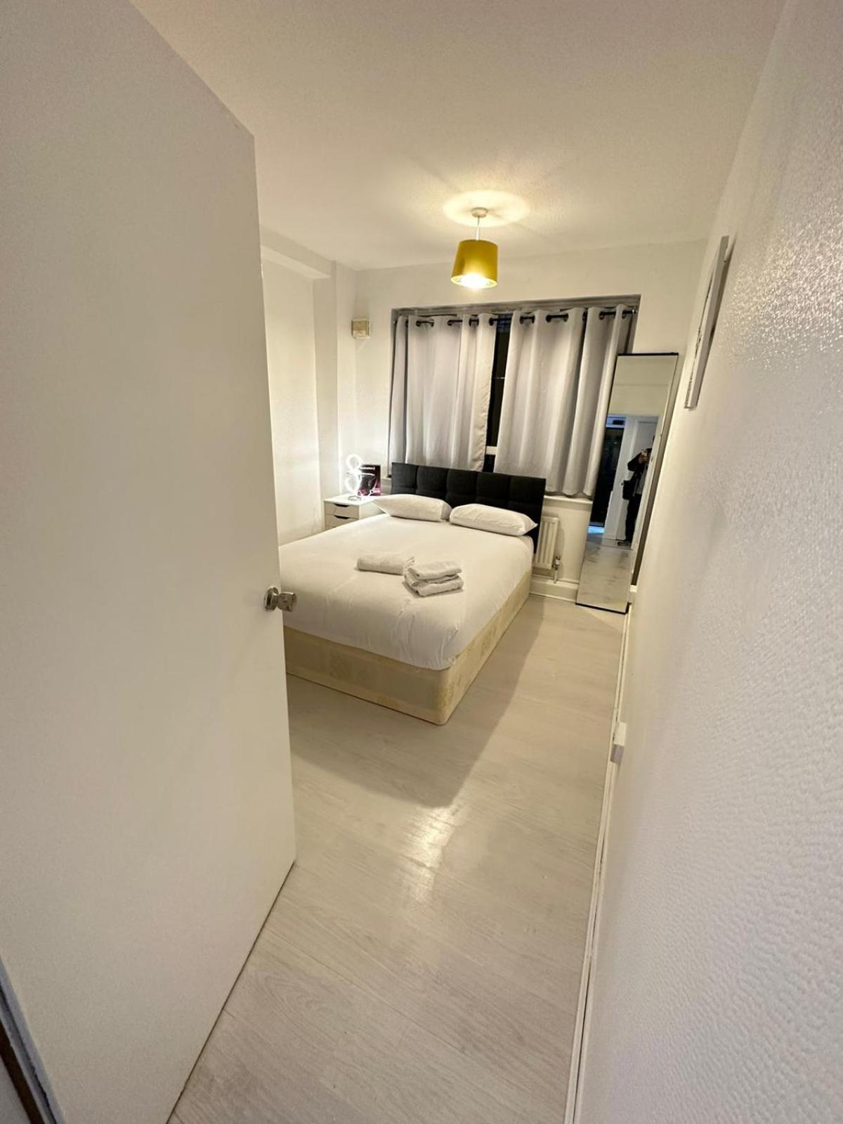 3 Bedroom King Cross Station City Centre * London