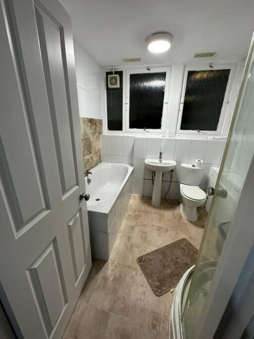 3 Bedroom Garden House Maida Vale London