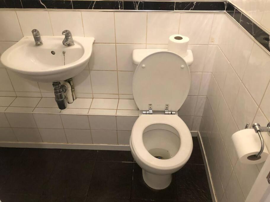 3 Bedroom Garden House Maida Vale Apartment London