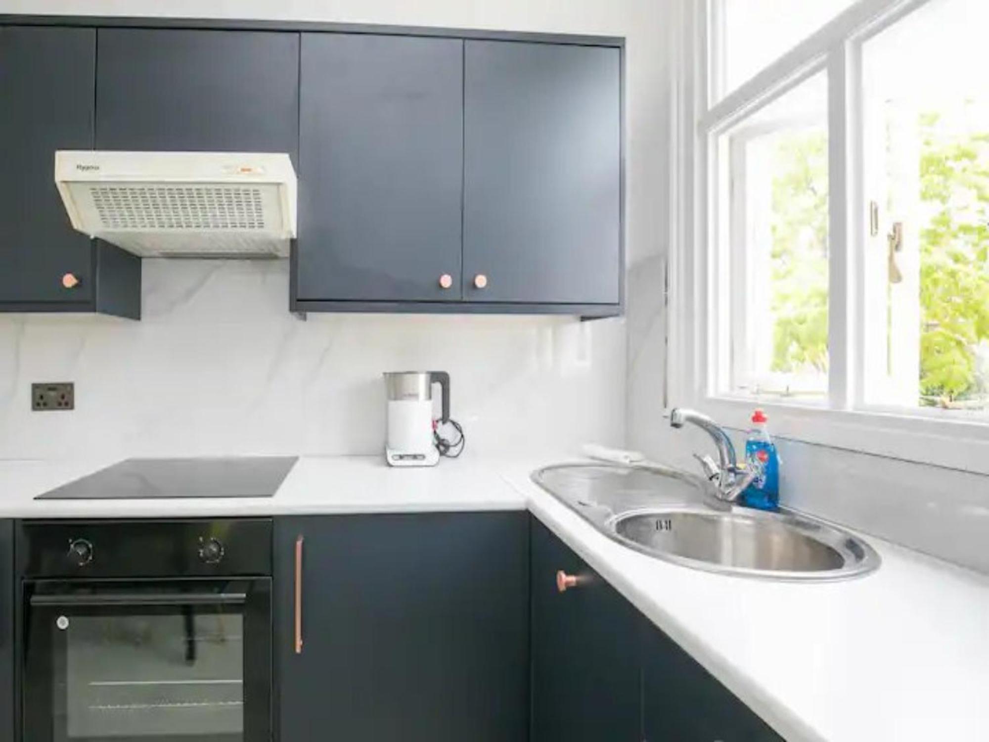Apartamento Cosy West Flat Discover & Live Pass The Keys *