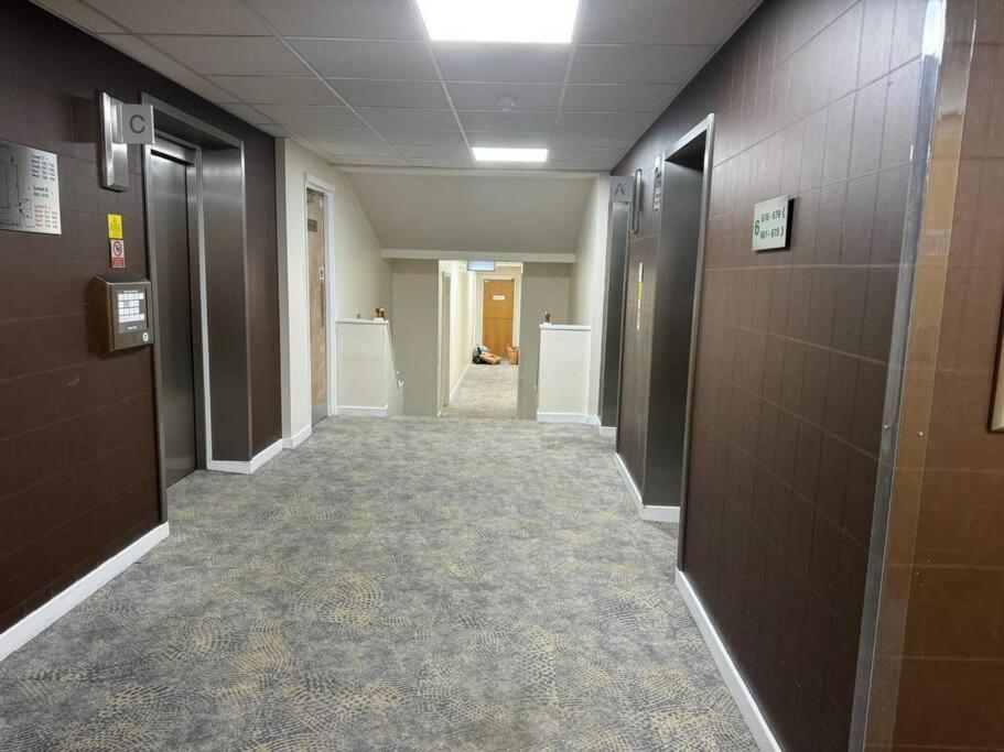 Large 1 Bed Flat Near Hyde Park Appartement Londen