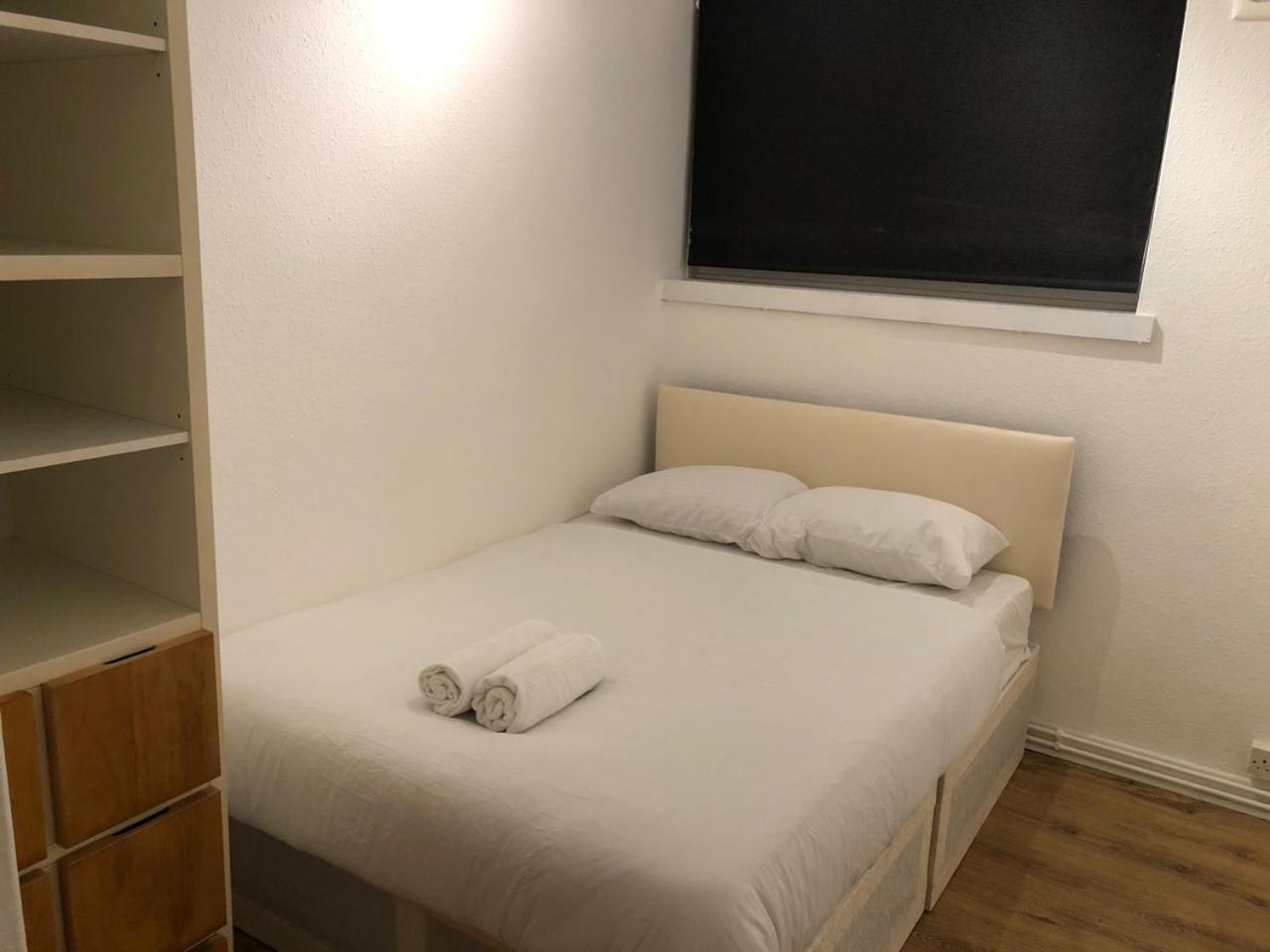 Apartment Lovely 3 Bedroom North London