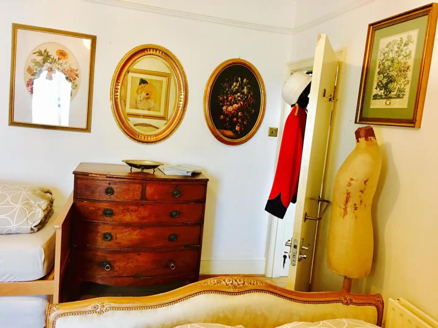 Quality And Very Good Value Private In Close To Notting Hill Zone 2 Gasthof London