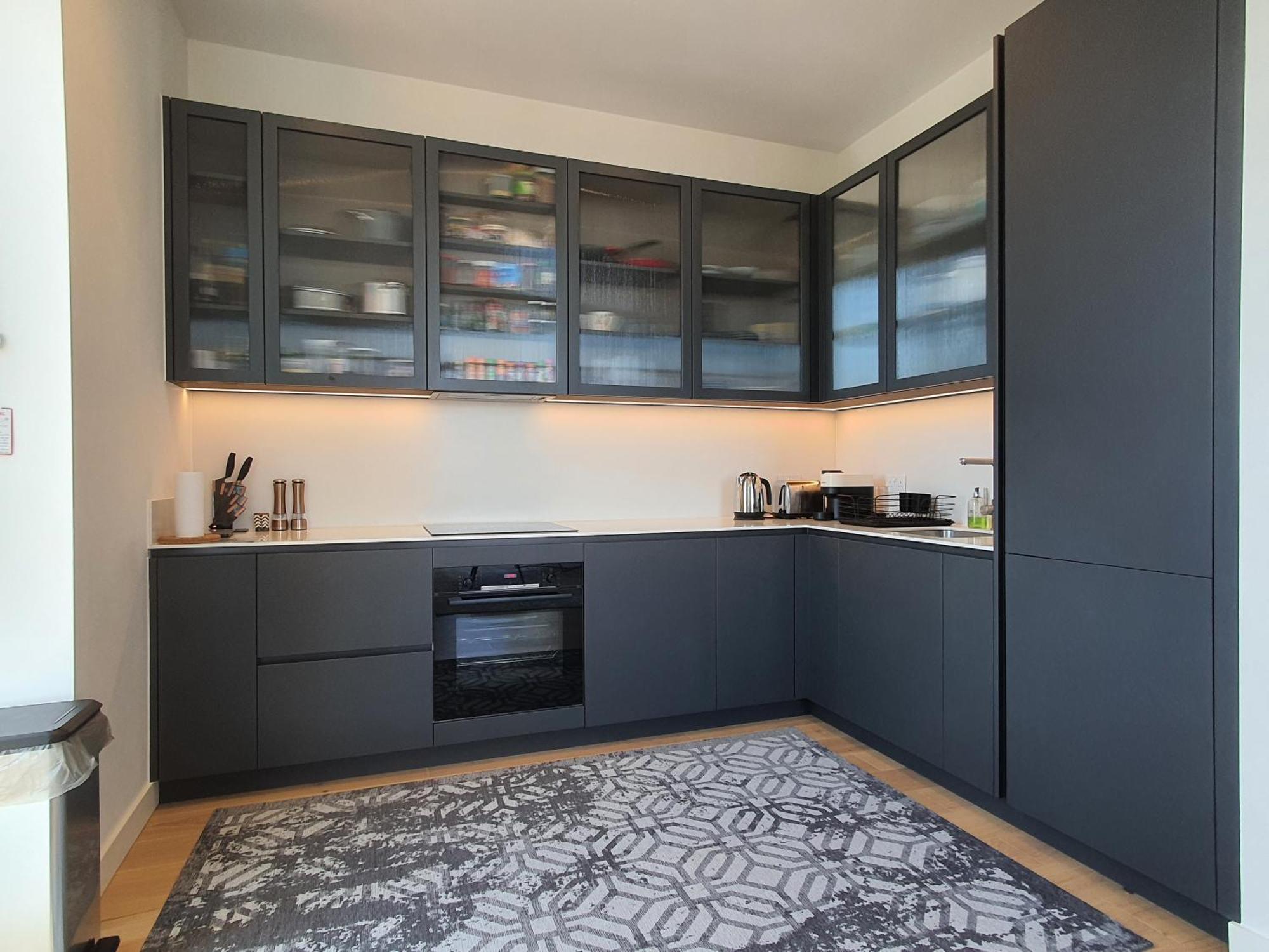 Homestay Cozy With Private Bathroom In Luxurious Flat