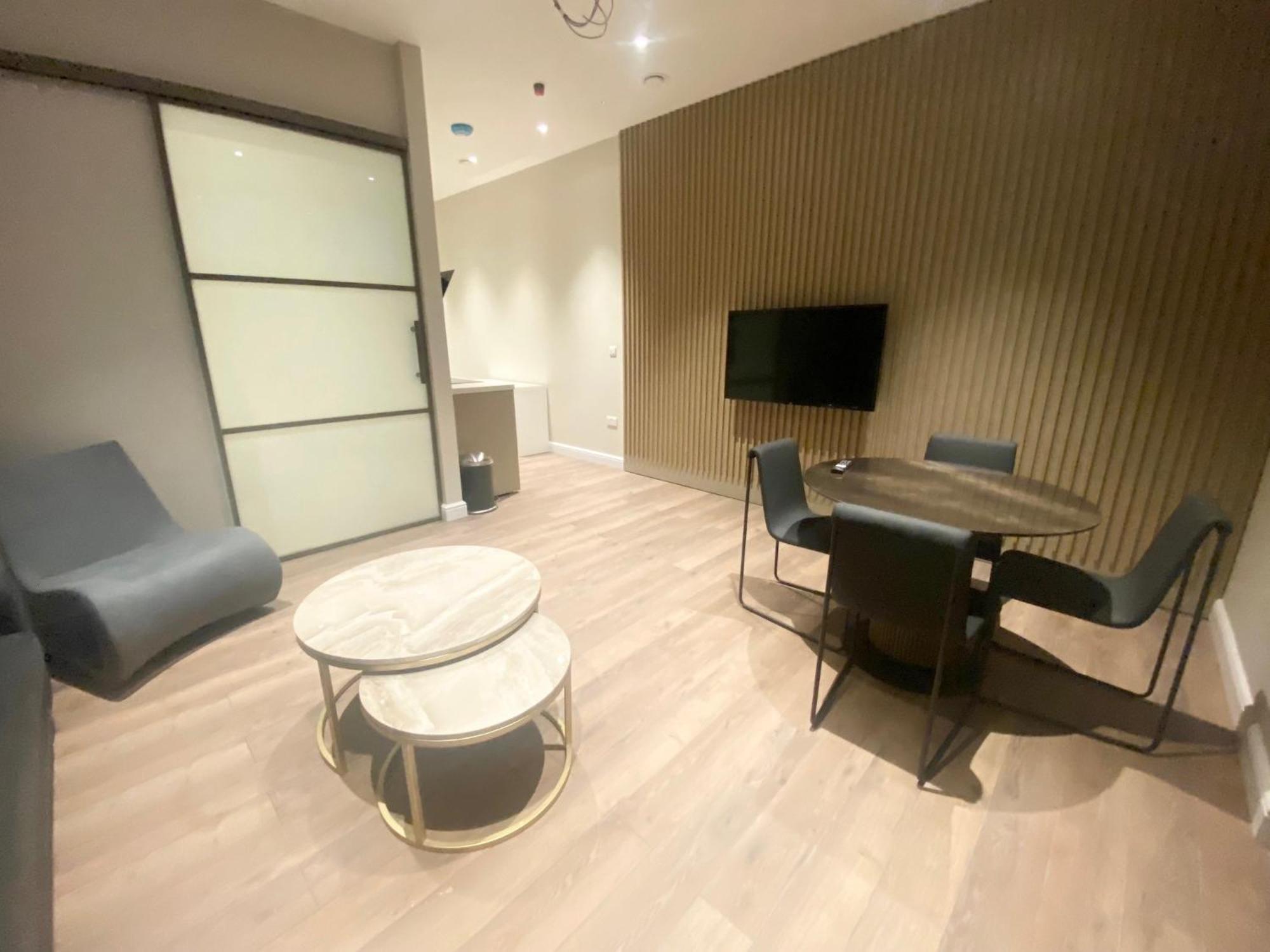 Capsulehotel Goodwin St