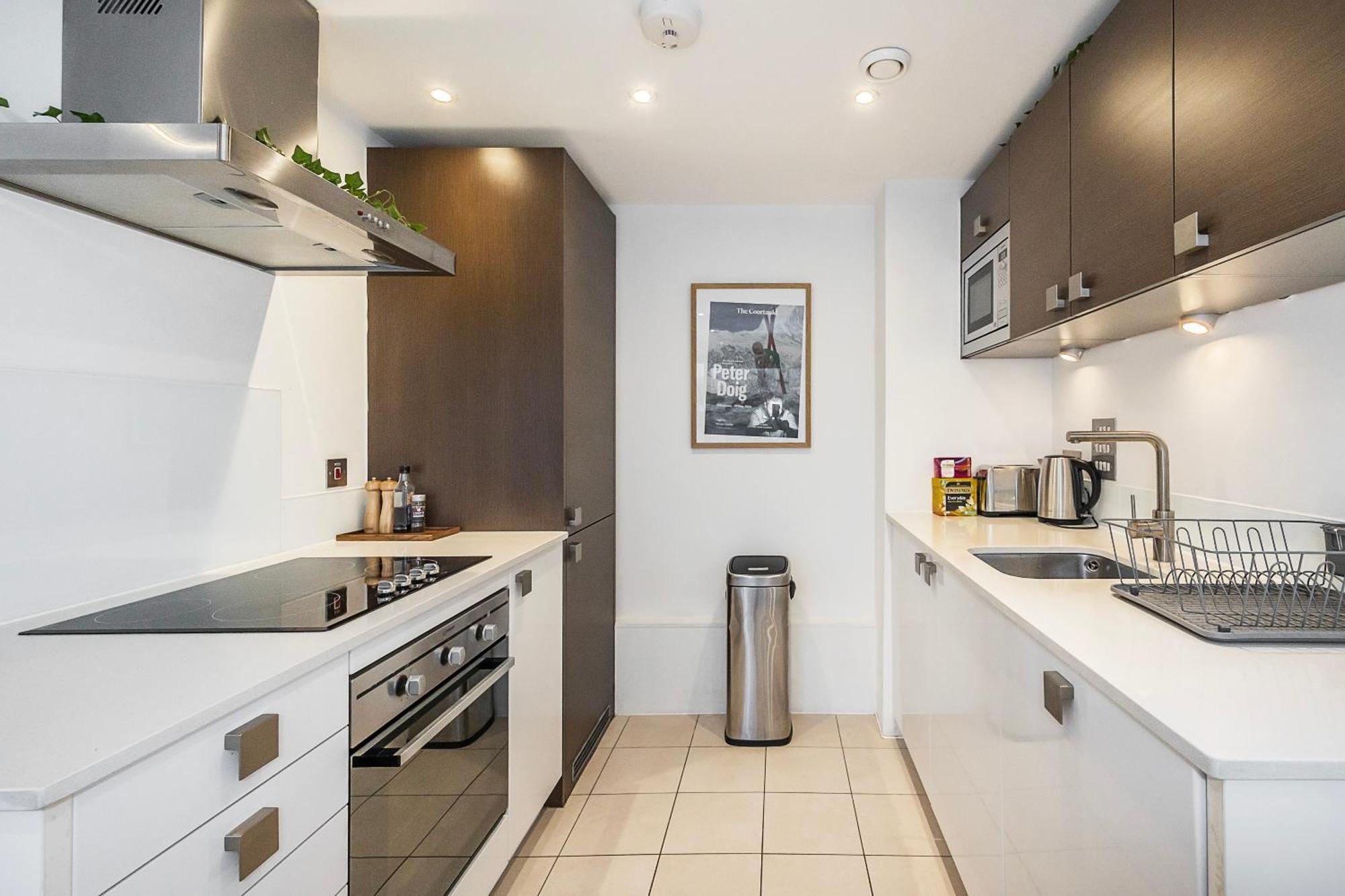 Apartment Urban Oasis With Views In Old St *