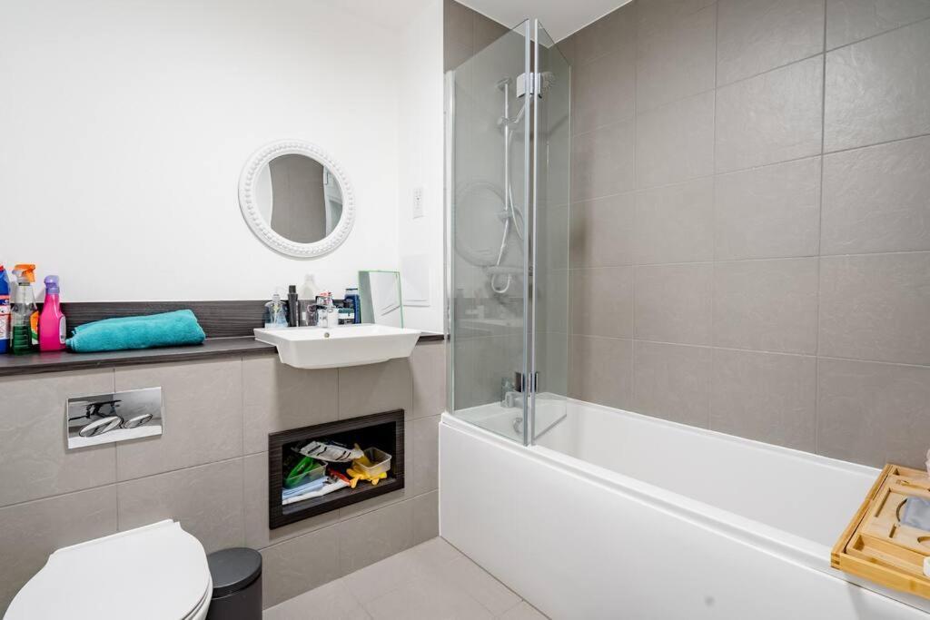 Charming In The Heart Of London