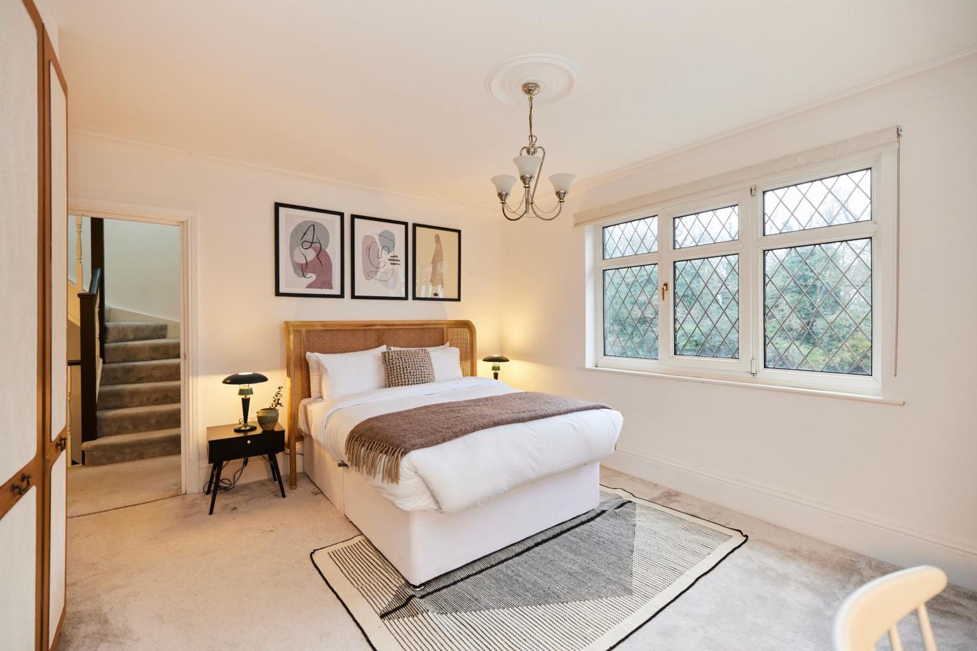 The Redbridge Sanctuary - Spacious 3bdr House With Garden Londres