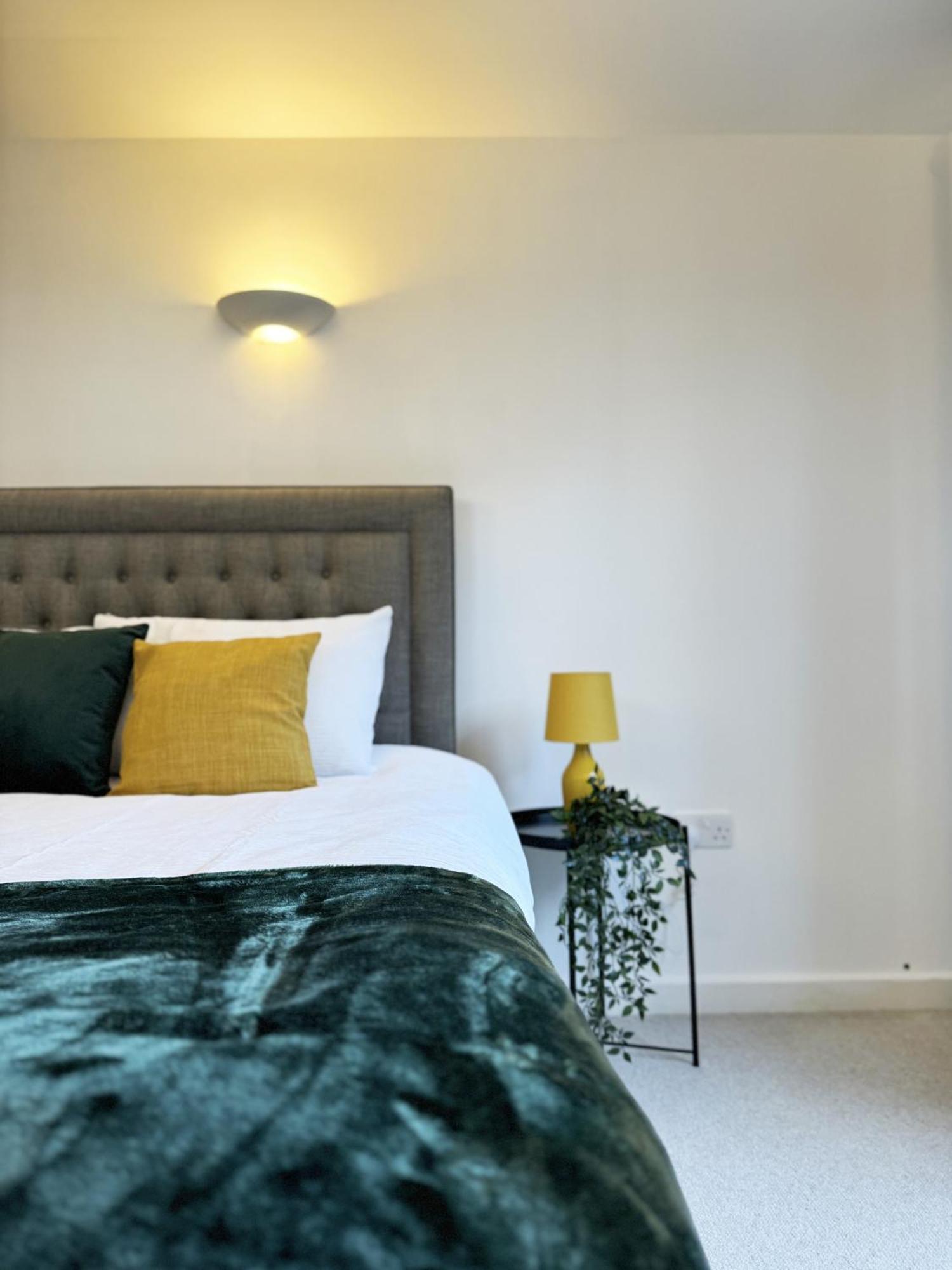 Vibrant 2 Bed In Hoxton And Shoreditch Apartment *