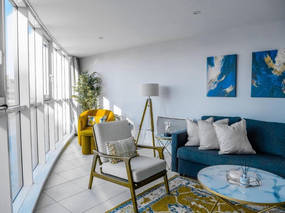 Appartement Luxury Riverside Retreat With Stunning Views *