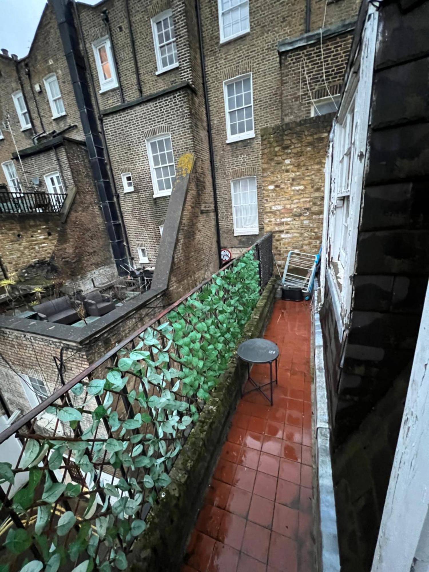 Craven Court London