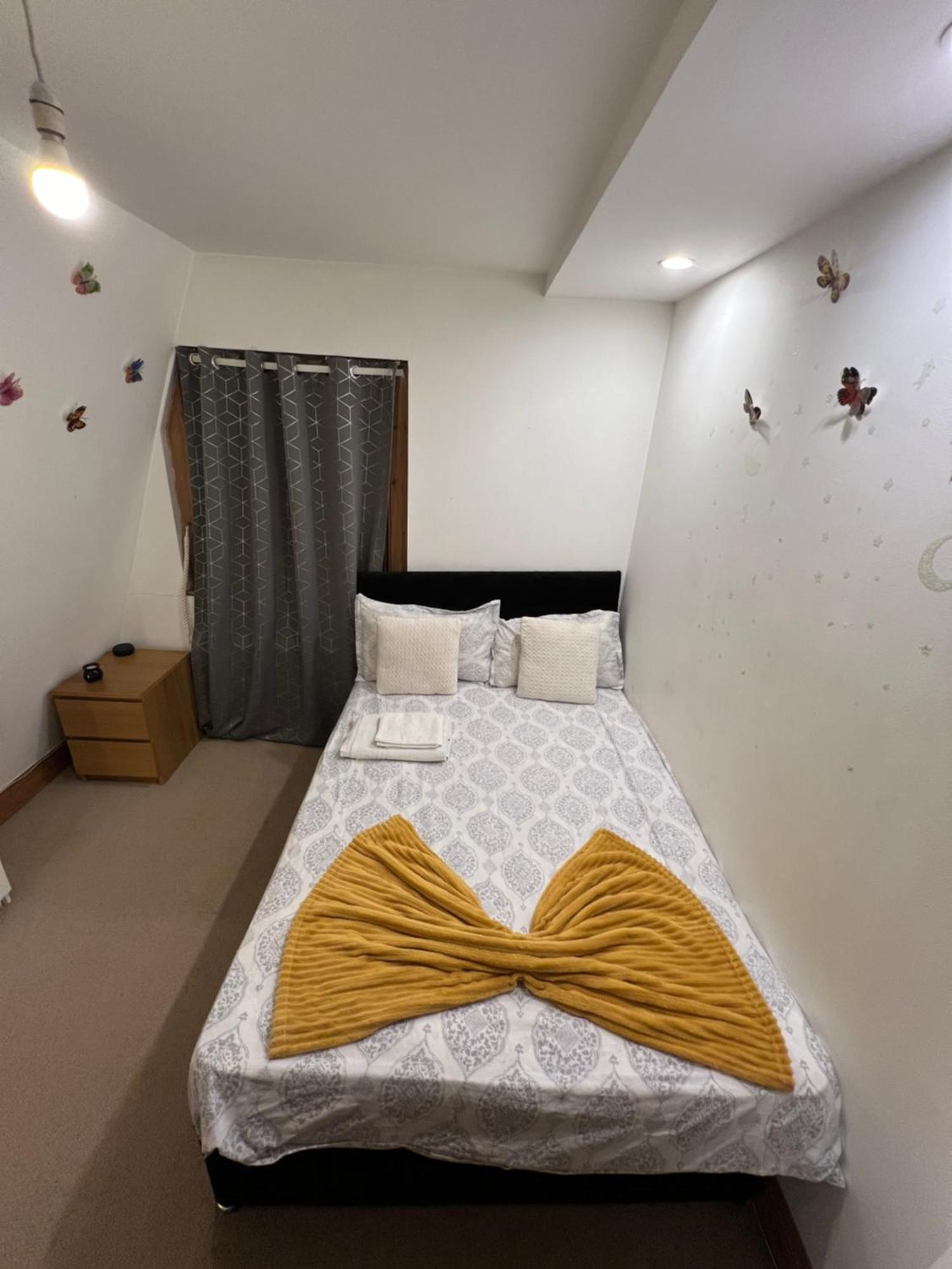 Apartment Craven Court London