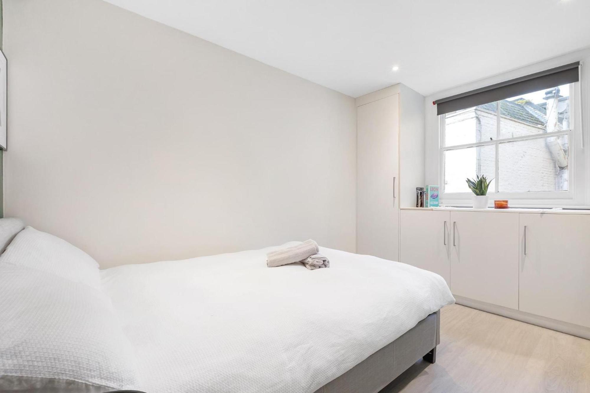Quaint Mews In Chelsea London