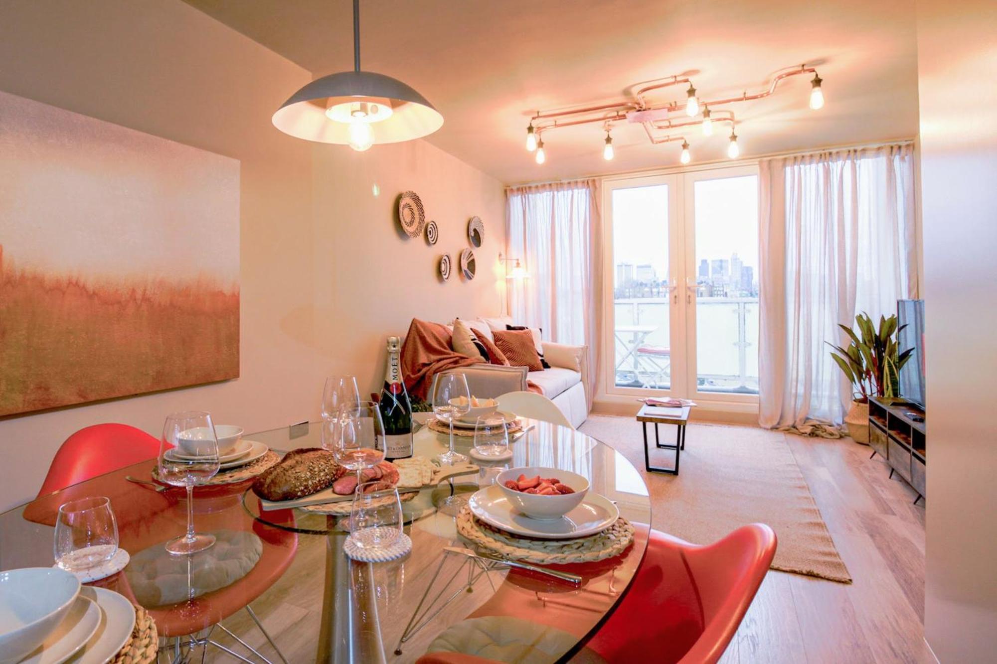 2br 2ba Sleeps 6 King Beds Views E1