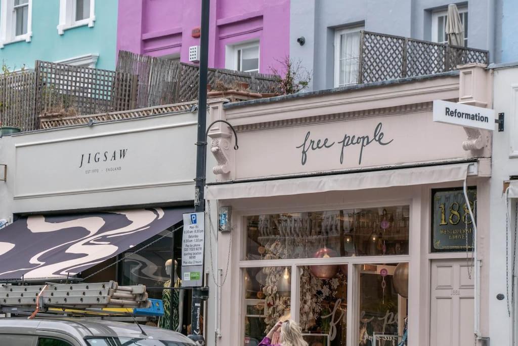 Spectacular Flat Located In Prime Notting Hill Londres