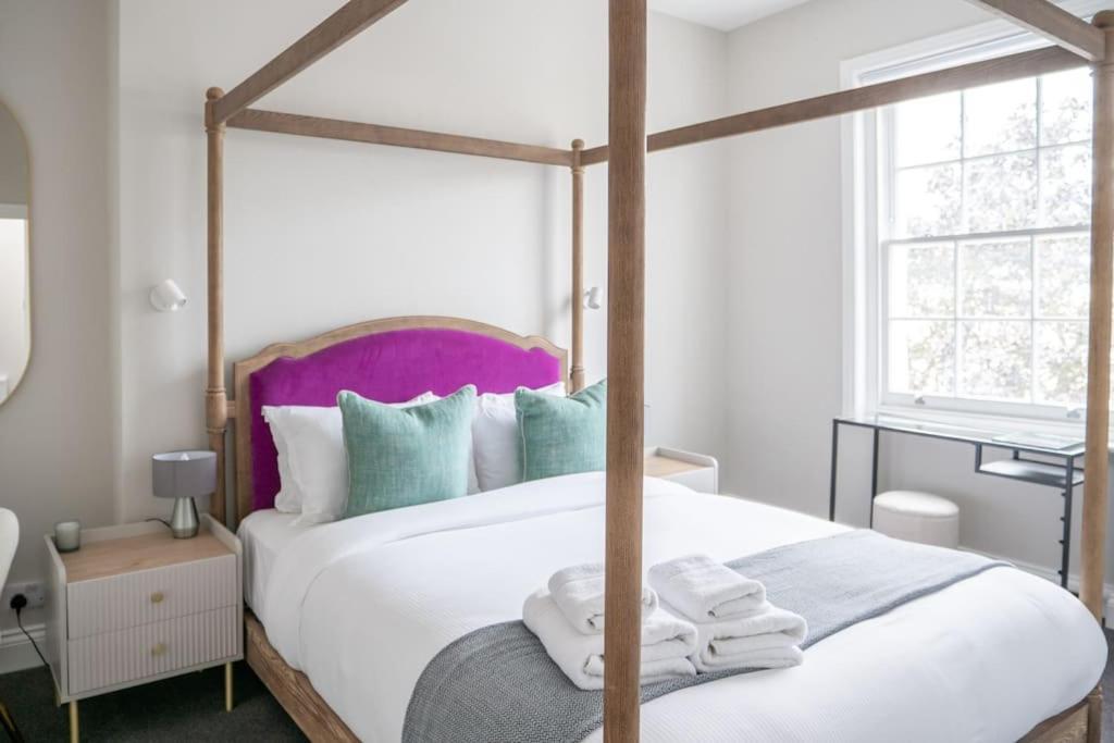 Spectacular Flat Located In Prime Notting Hill Apartamento