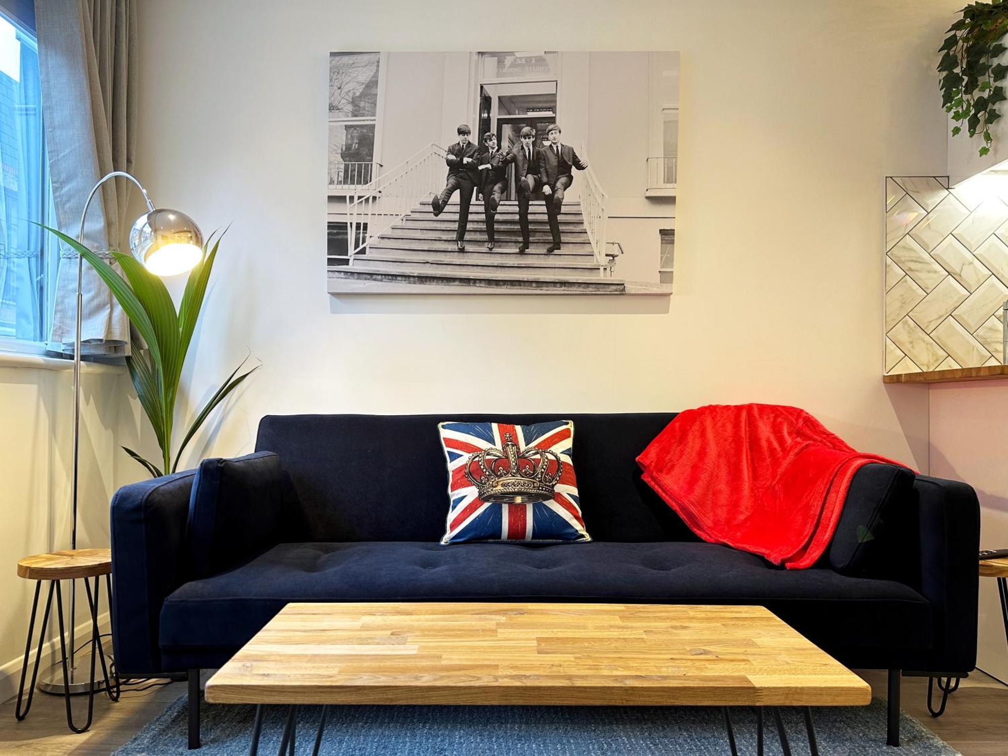 Kensington Hosted By Airoperate Near Notting Hill - 1 Double Bed , 1 Sofa Bed, Ground Floor Via Private Entrance Apartment London