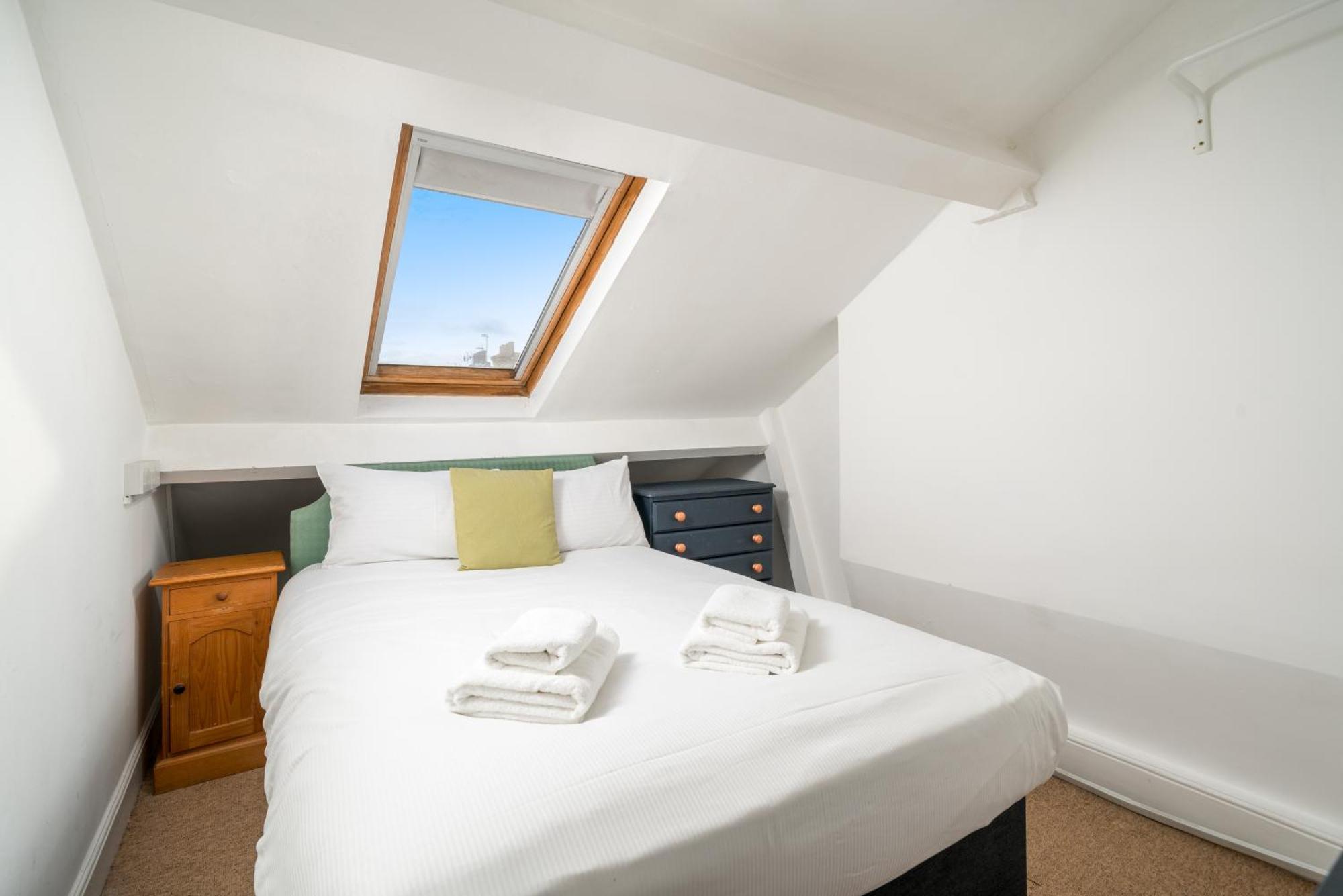 Cozy Maisonette Near Abbey Road Apartamento *