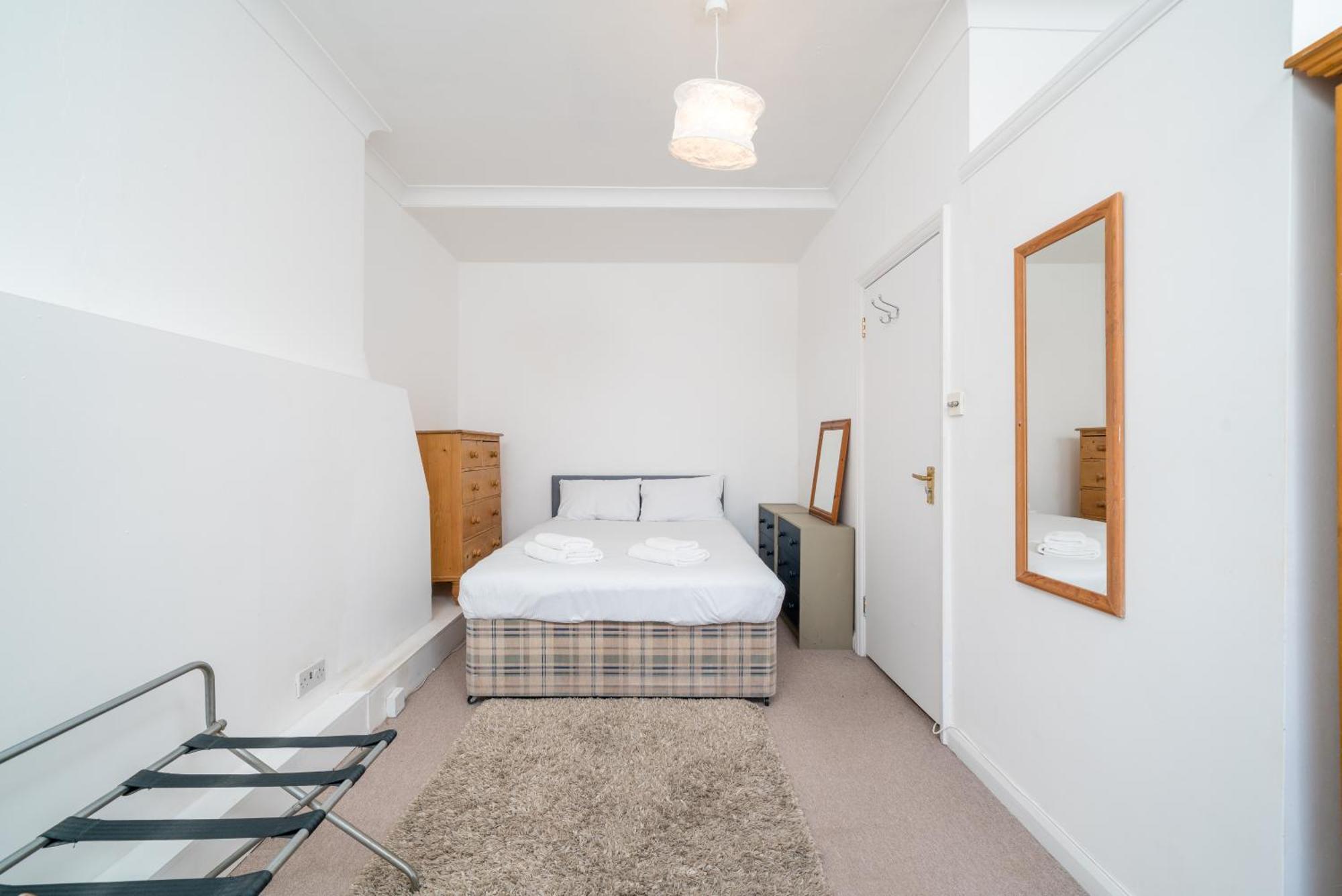 Cozy Maisonette Near Abbey Road Apartamento *