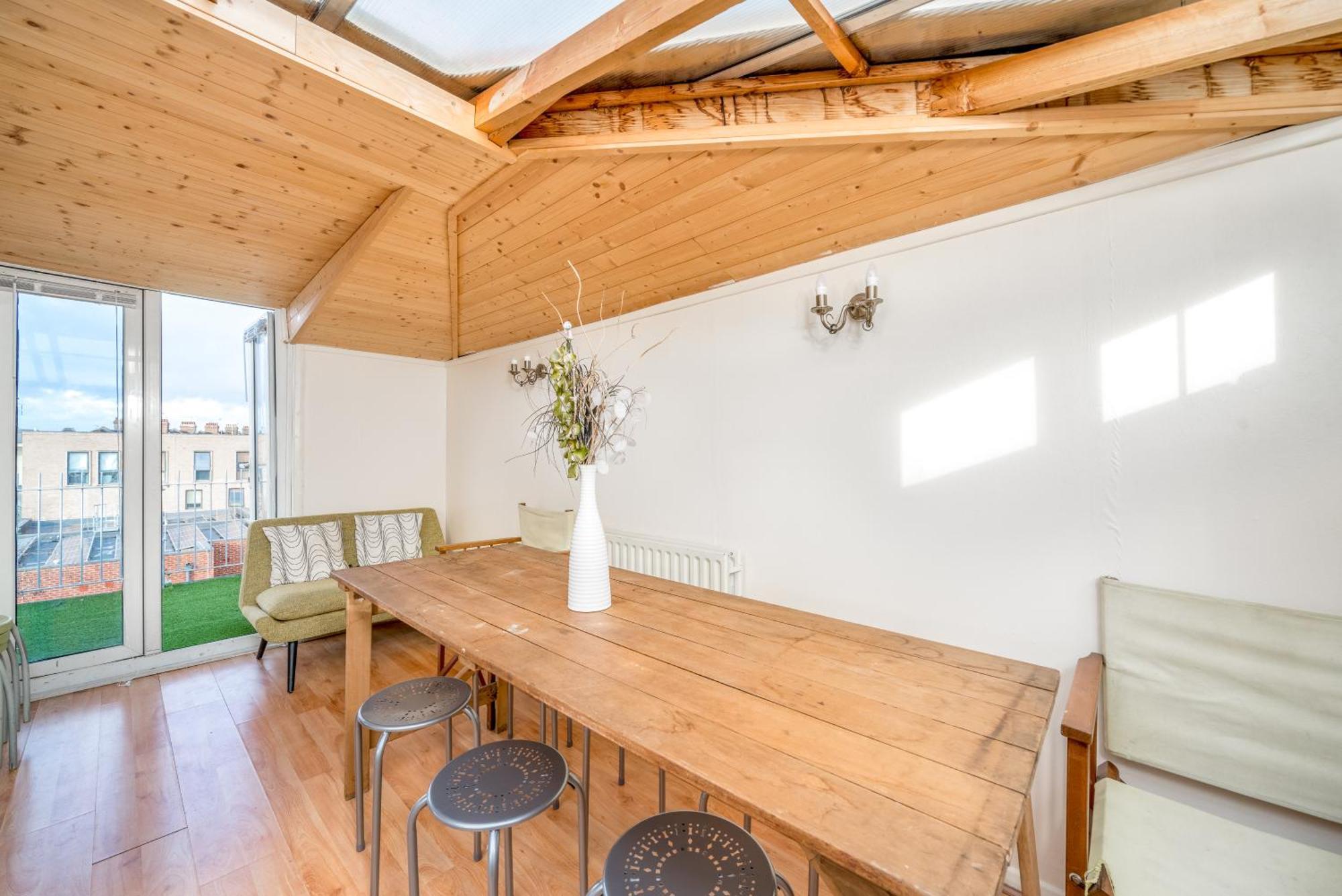 Cozy Maisonette Near Abbey Road Apartamento *