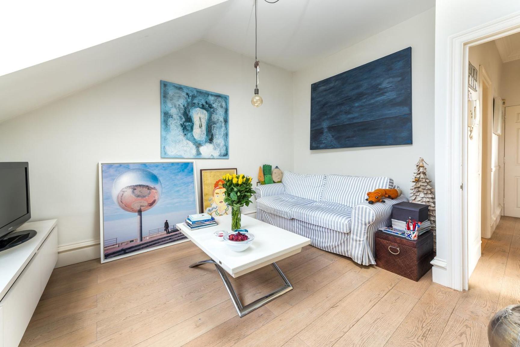 Pleasant Earl's Court Near Hyde Park By Underthedoormat *