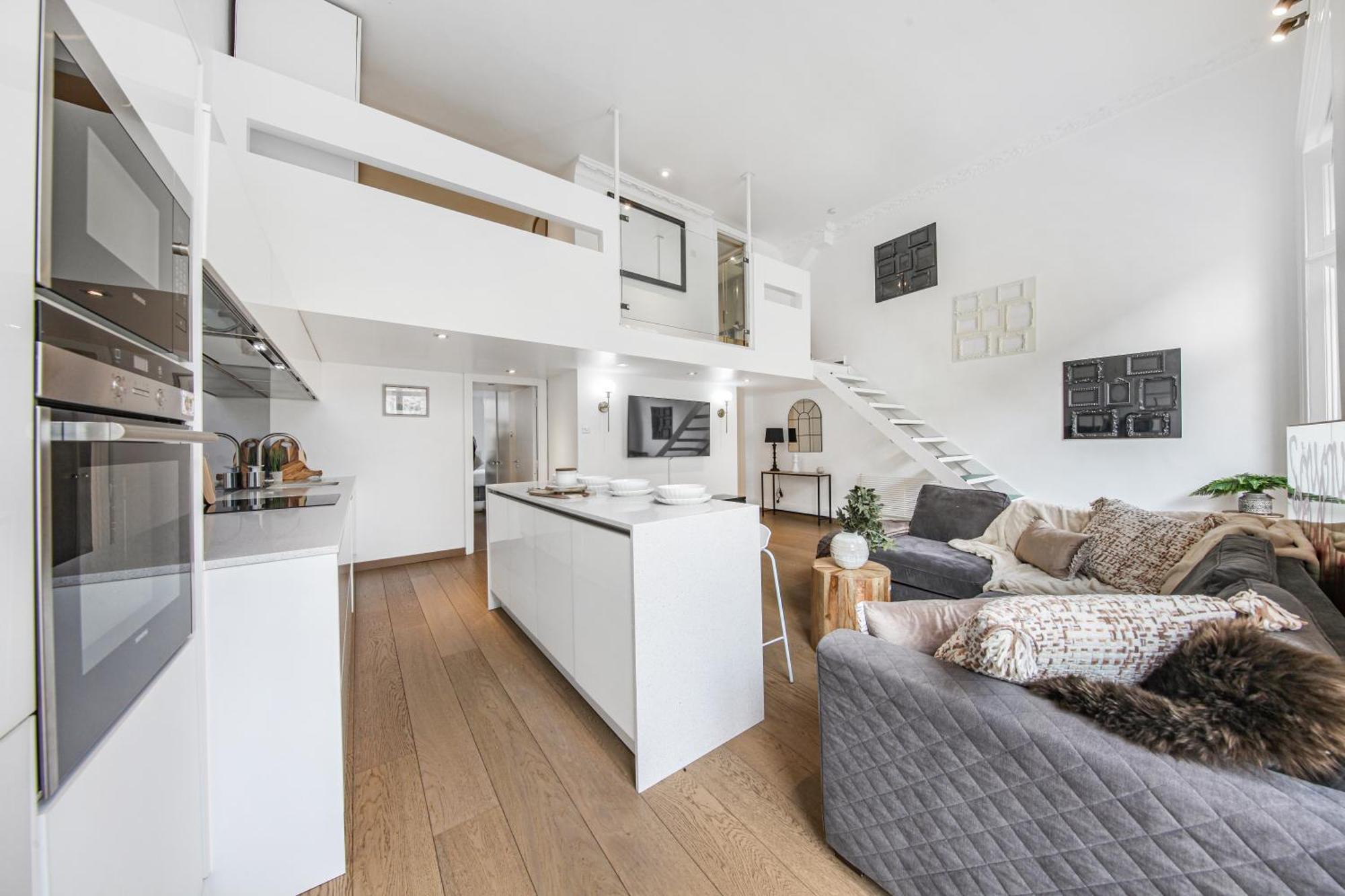 Hububb Luxury Leinster Gardens Apartment London