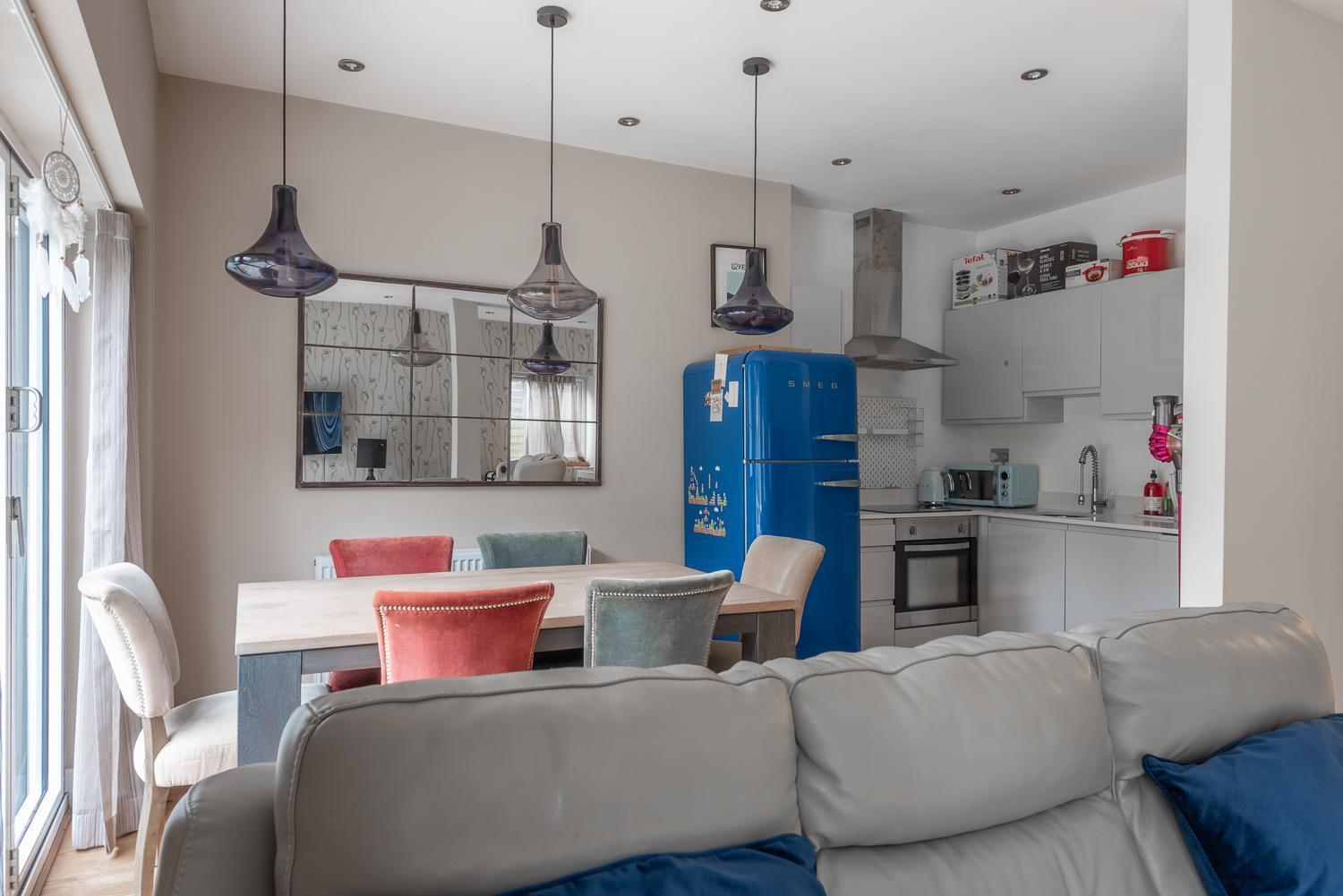 Quirky, Vintage 2 Bed Flat Appartement