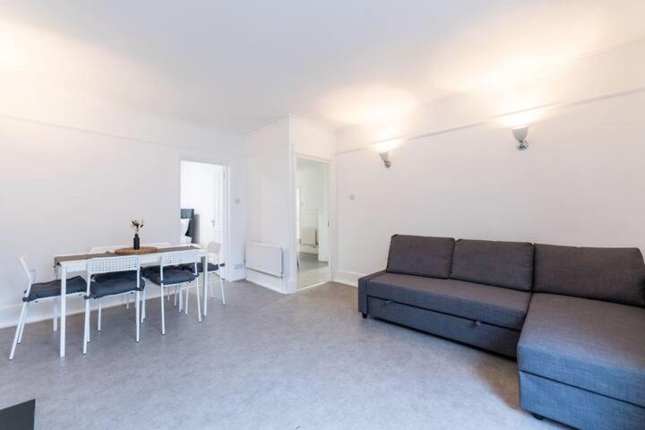 Luxury 2 Bedroom Flat In Balcombe Street Apartment