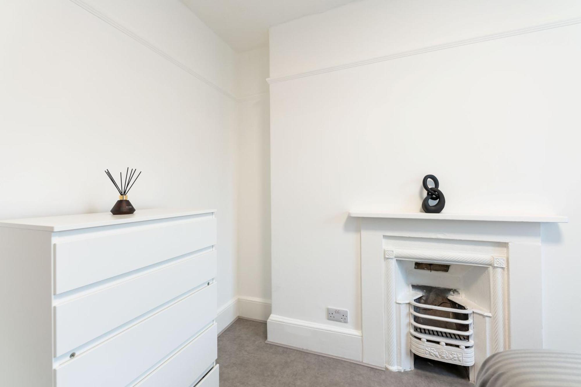 Luxury 2 Bedroom Flat In Balcombe Street London