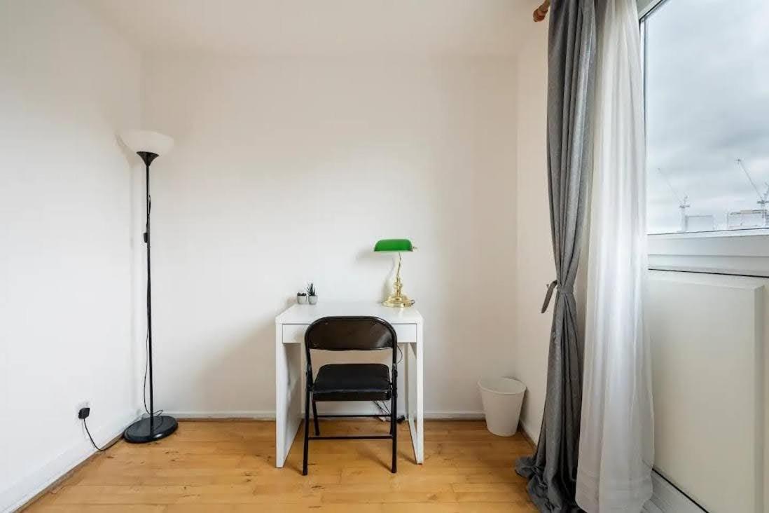 Homestay Spacious With Skyline Views Close To Eye London