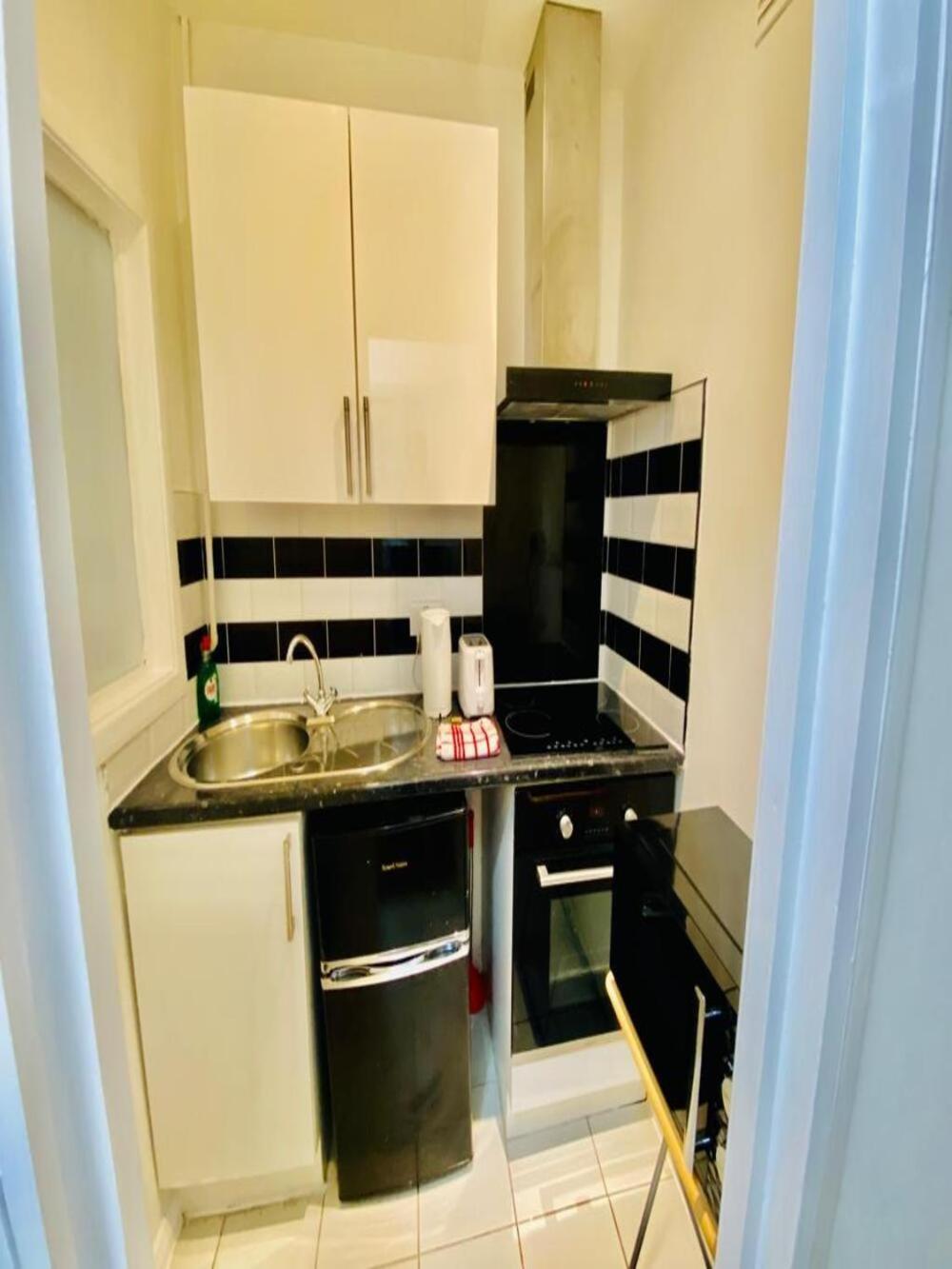 Apartment Ground Floor Flat Hyde Park London