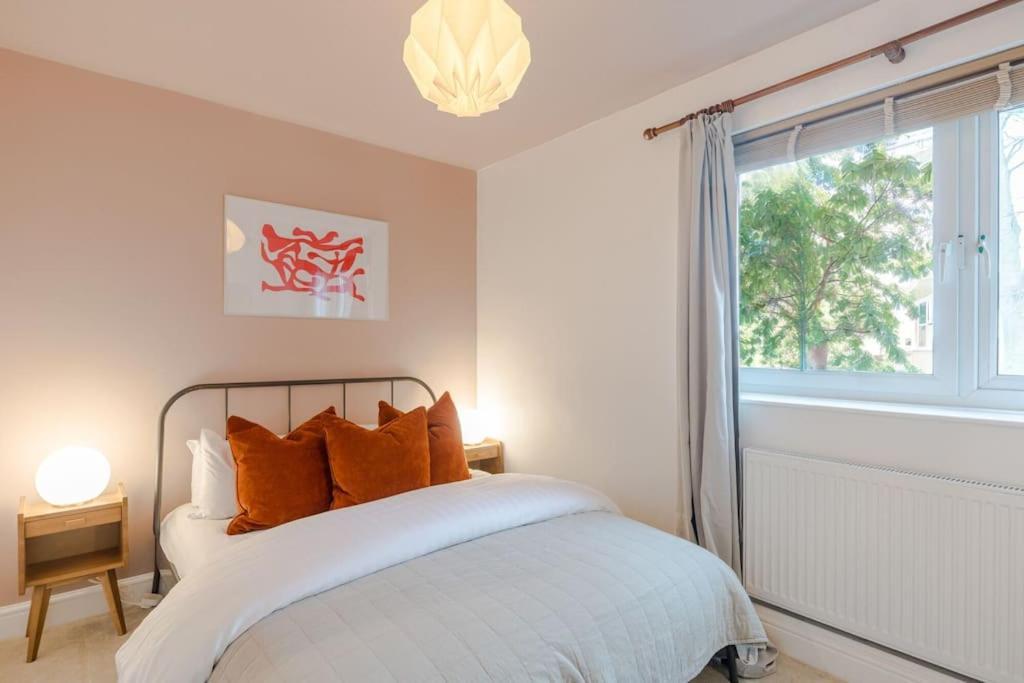The Clissold, Two Bedroom N5 Appartement *