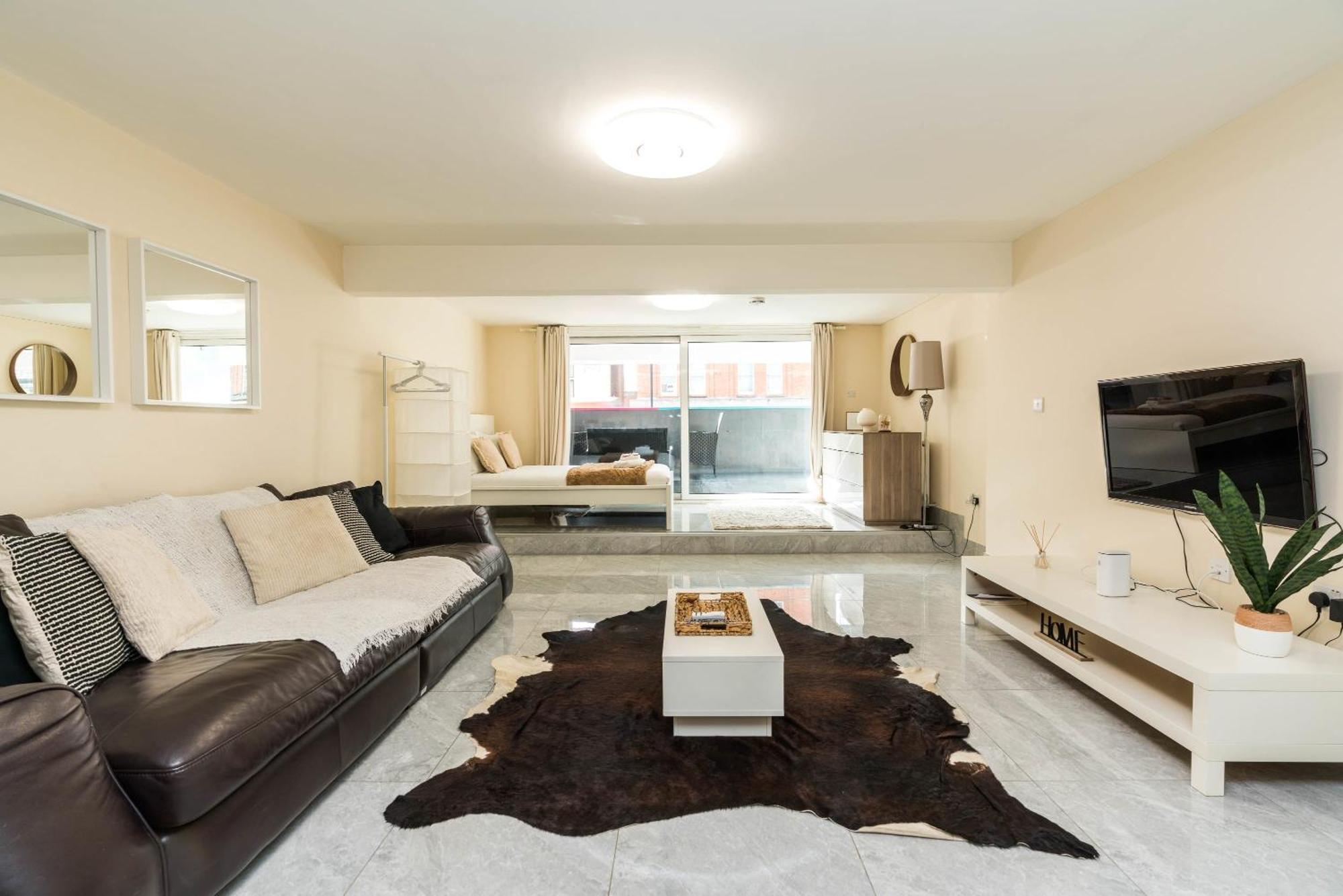 Holiday home Huge Fully Equipped Studio 1 Min From Tube Station