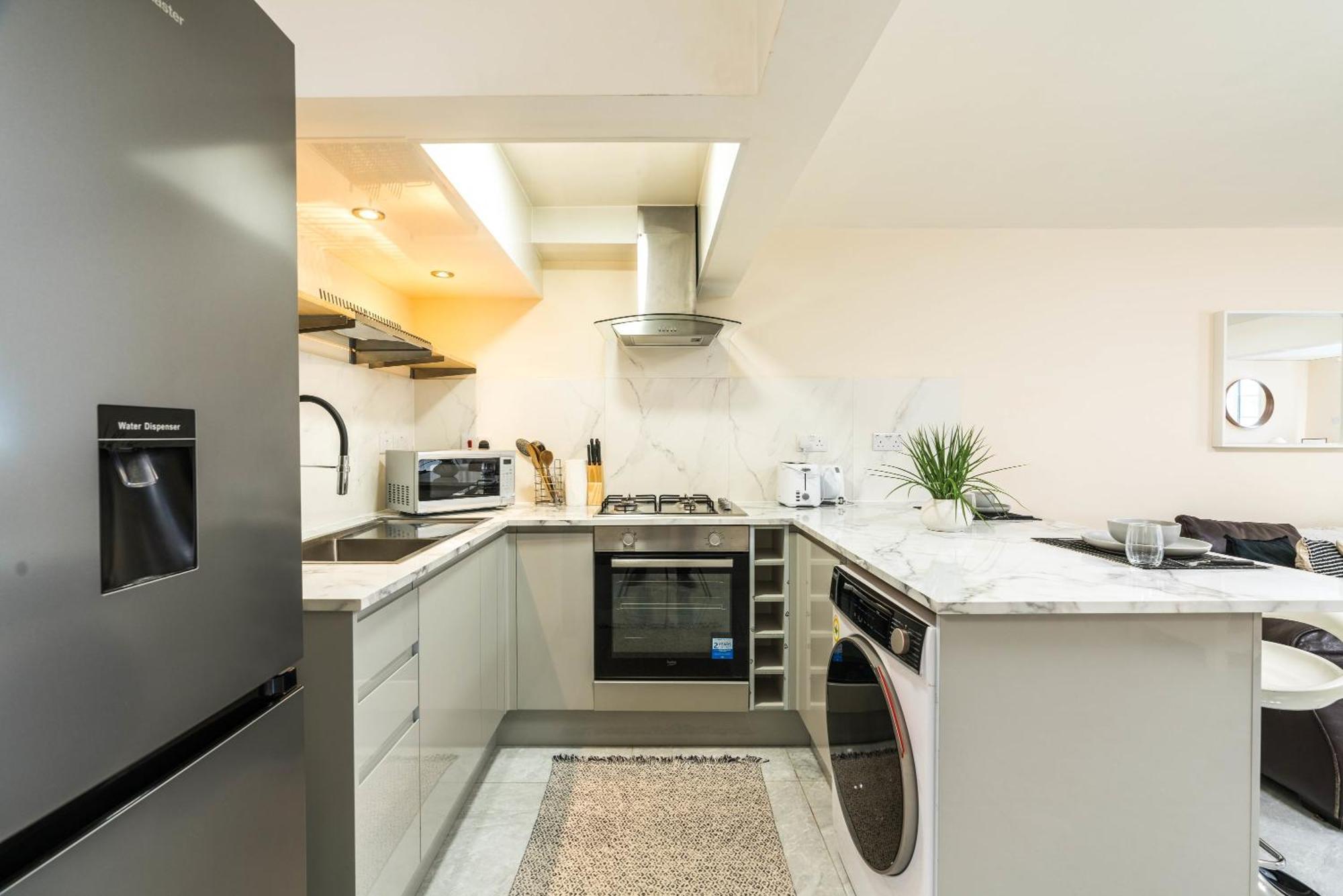 Holiday home Huge Fully Equipped Studio 1 Min From Tube Station