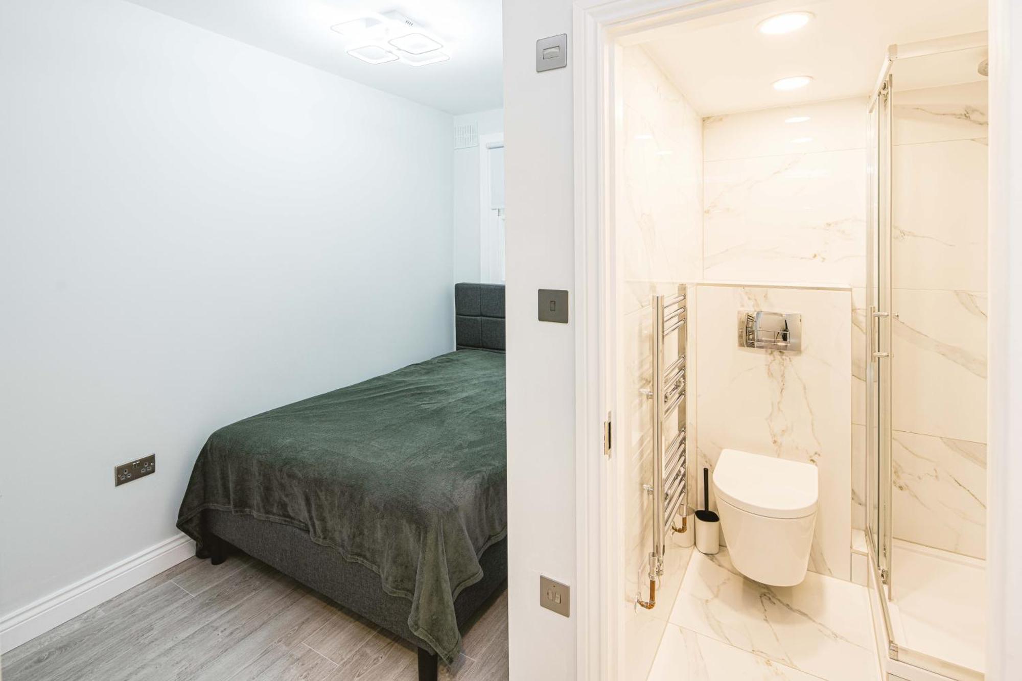 Apartment Roof Haven At Kensington Mews