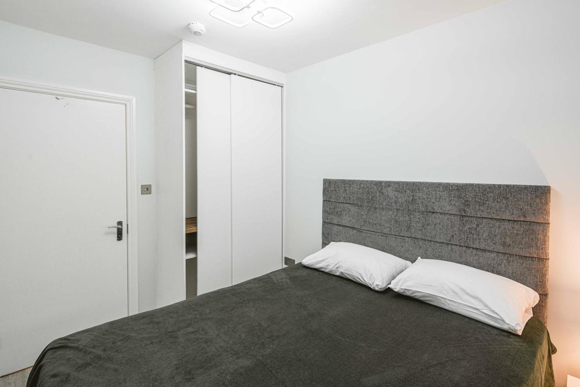 Apartment Roof Haven At Kensington Mews London