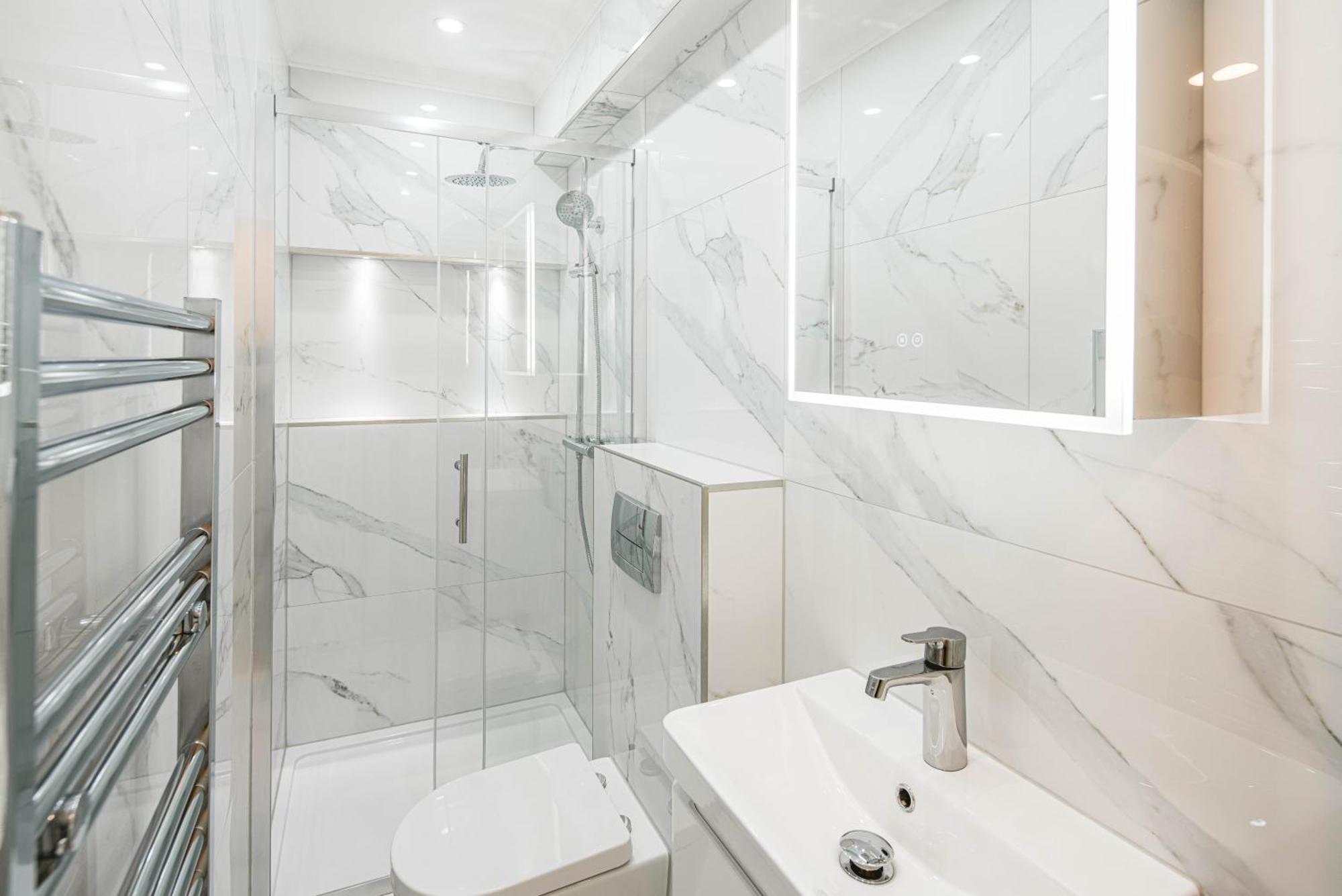 Apartment Roof Haven At Kensington Mews