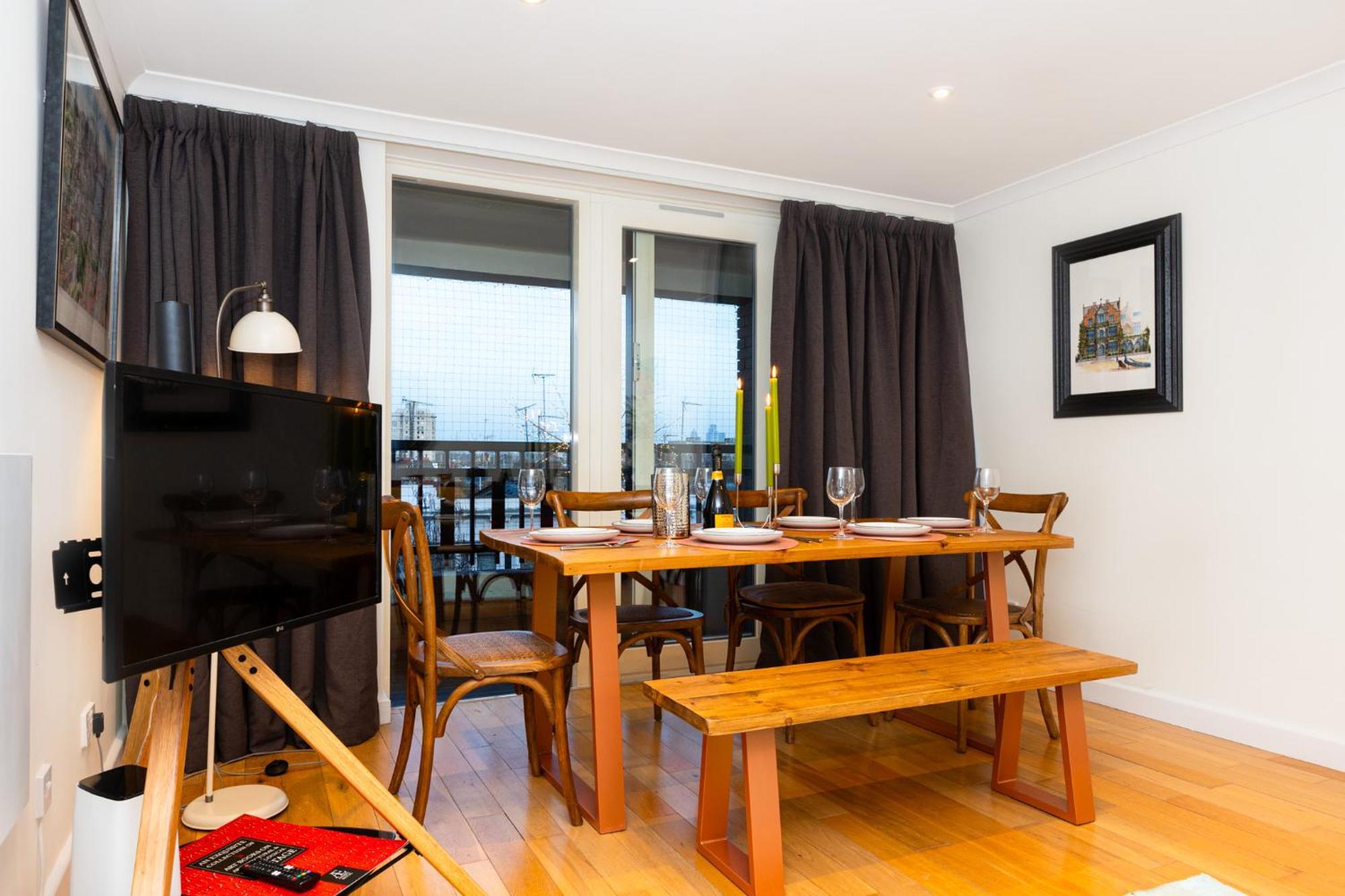 Immense Gorgeous 2br Wbalcony & Office In Chelsea * London