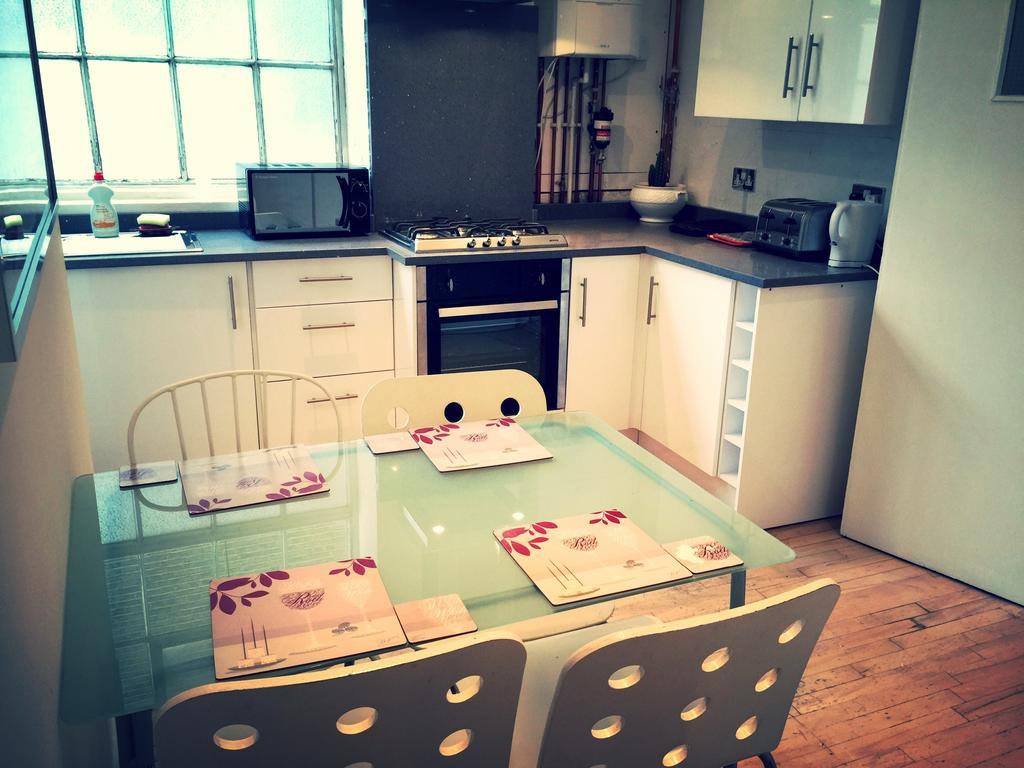 Fullwood Mews Apartment