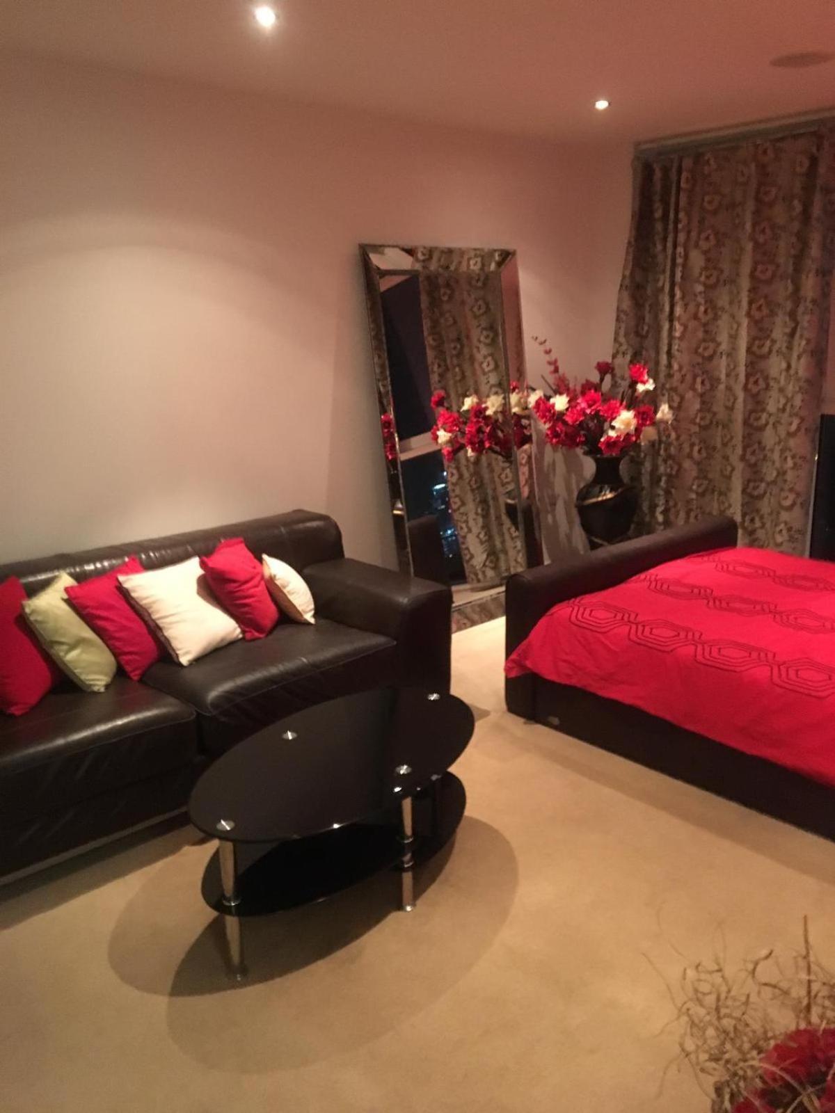 Excel Stunning Duplex Penthouse Apartment