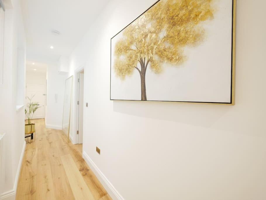 Newly Refurbished 2 Bed In Paddington Londen