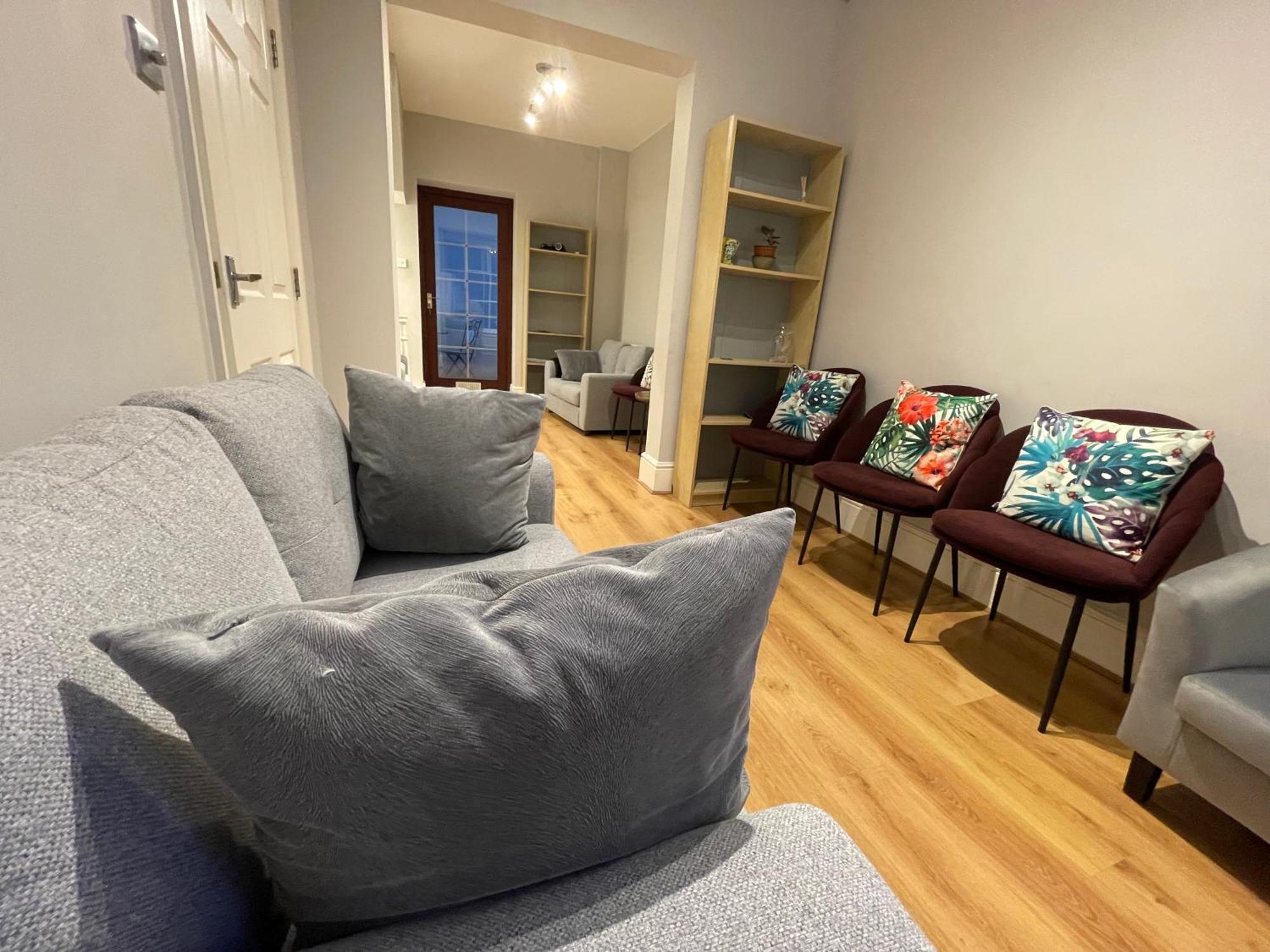 Charming 4 Bed Town House With Roof Terrace Vakantiehuis