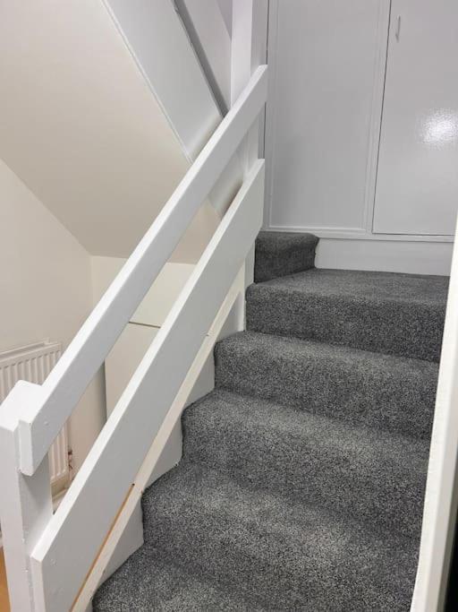 Apartamento Stunning 2 Bedroom Duplex In The Heart Of