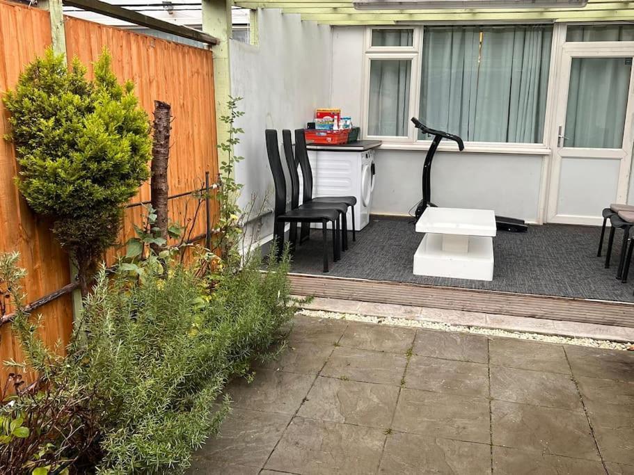 Stunning 2 Bedroom Duplex In The Heart Of Apartamento