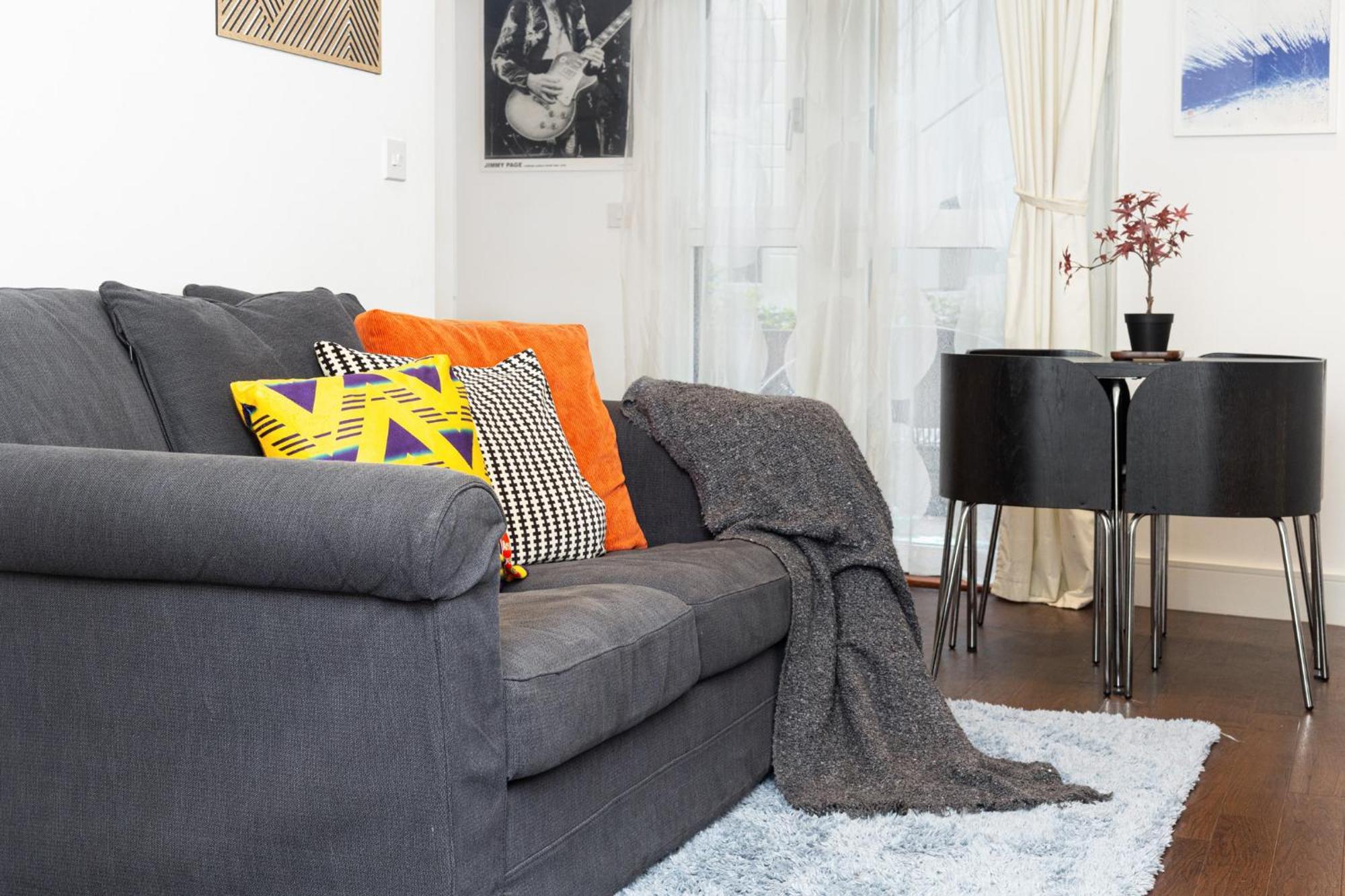 Bright & Cozy 1 Bdr Apt Wcharming Private Terrace Appartement