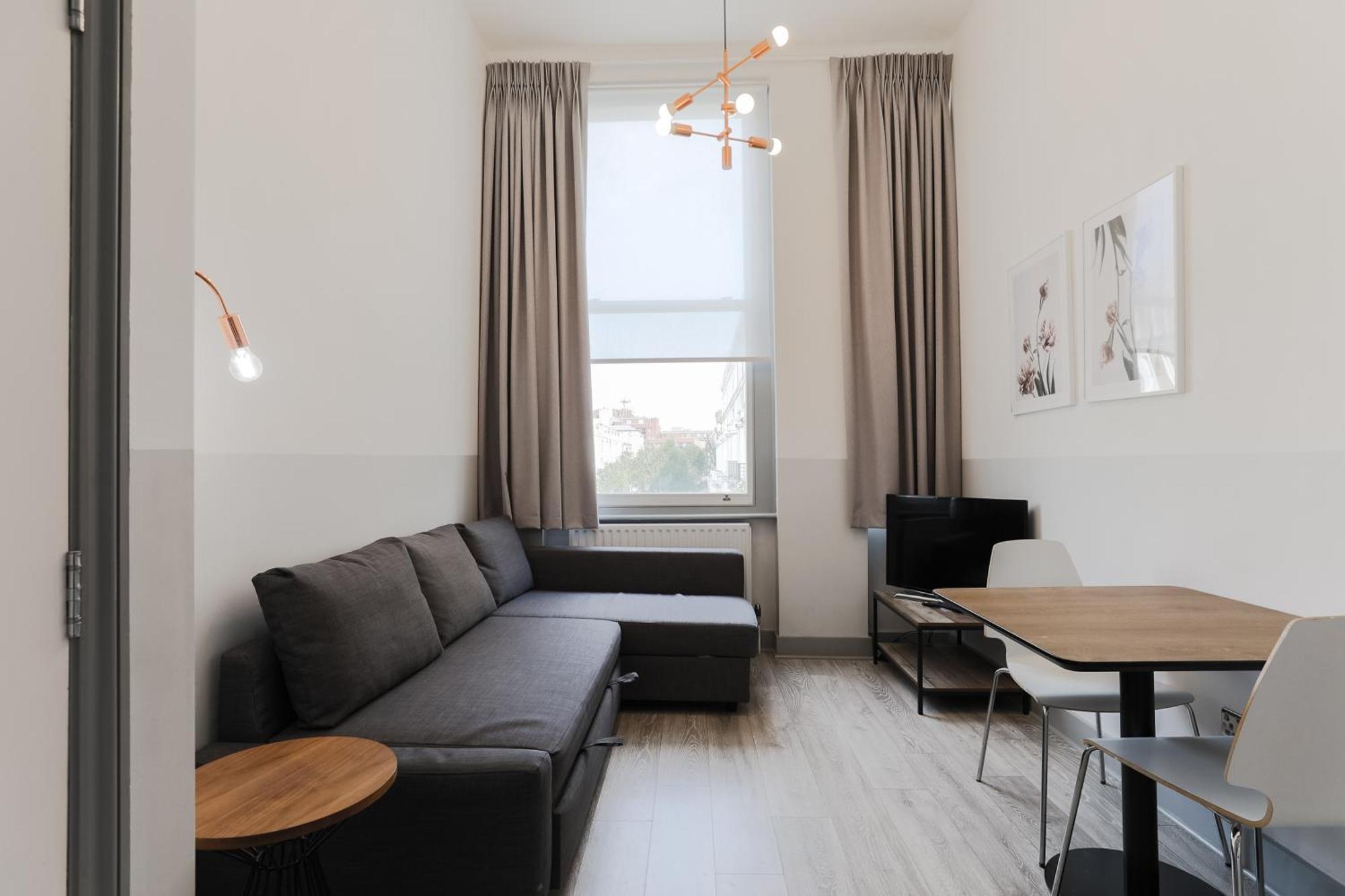 Modern Kensington