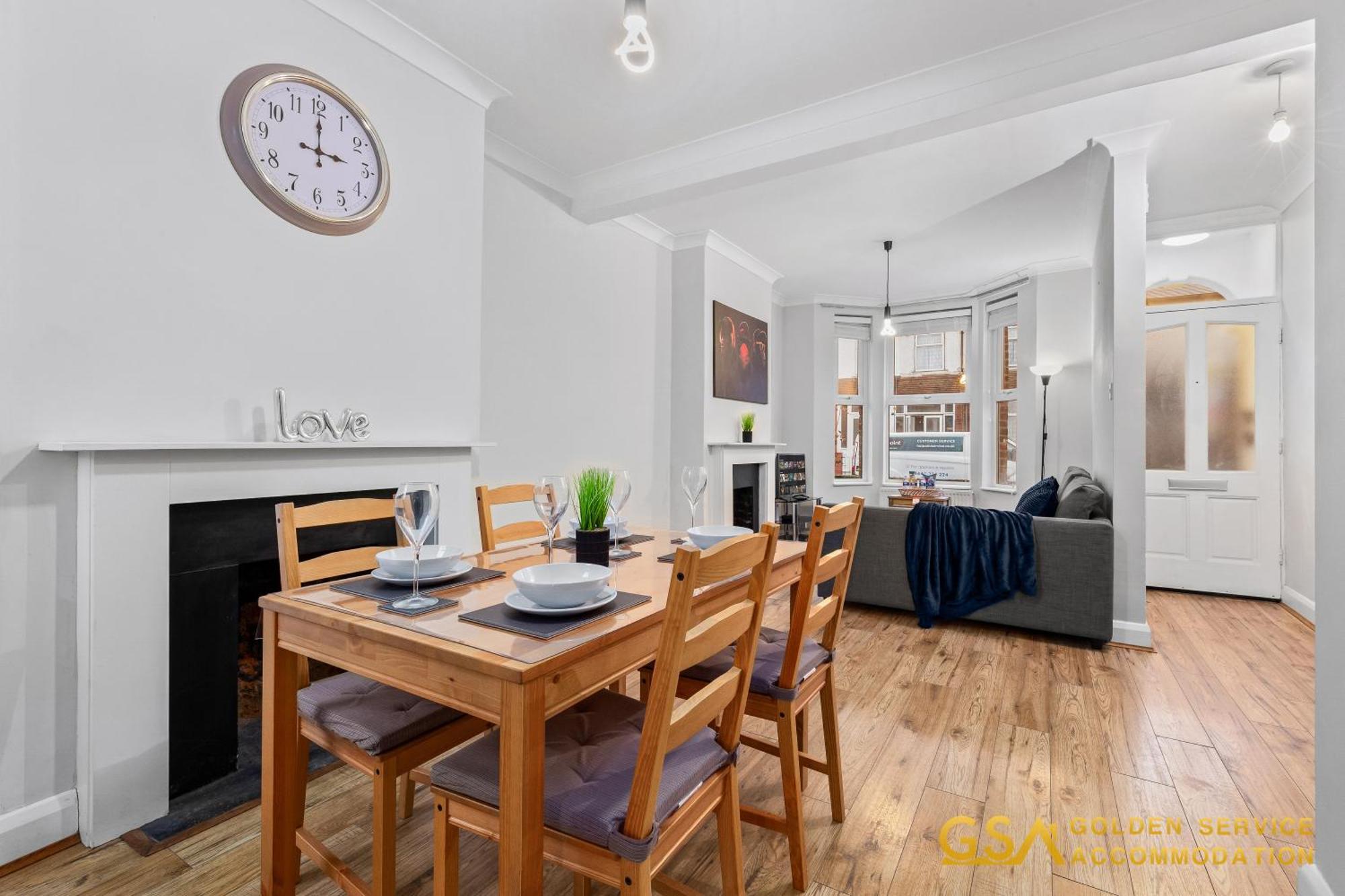 3 Bed In Forest Gate - Waltham Forest Londres