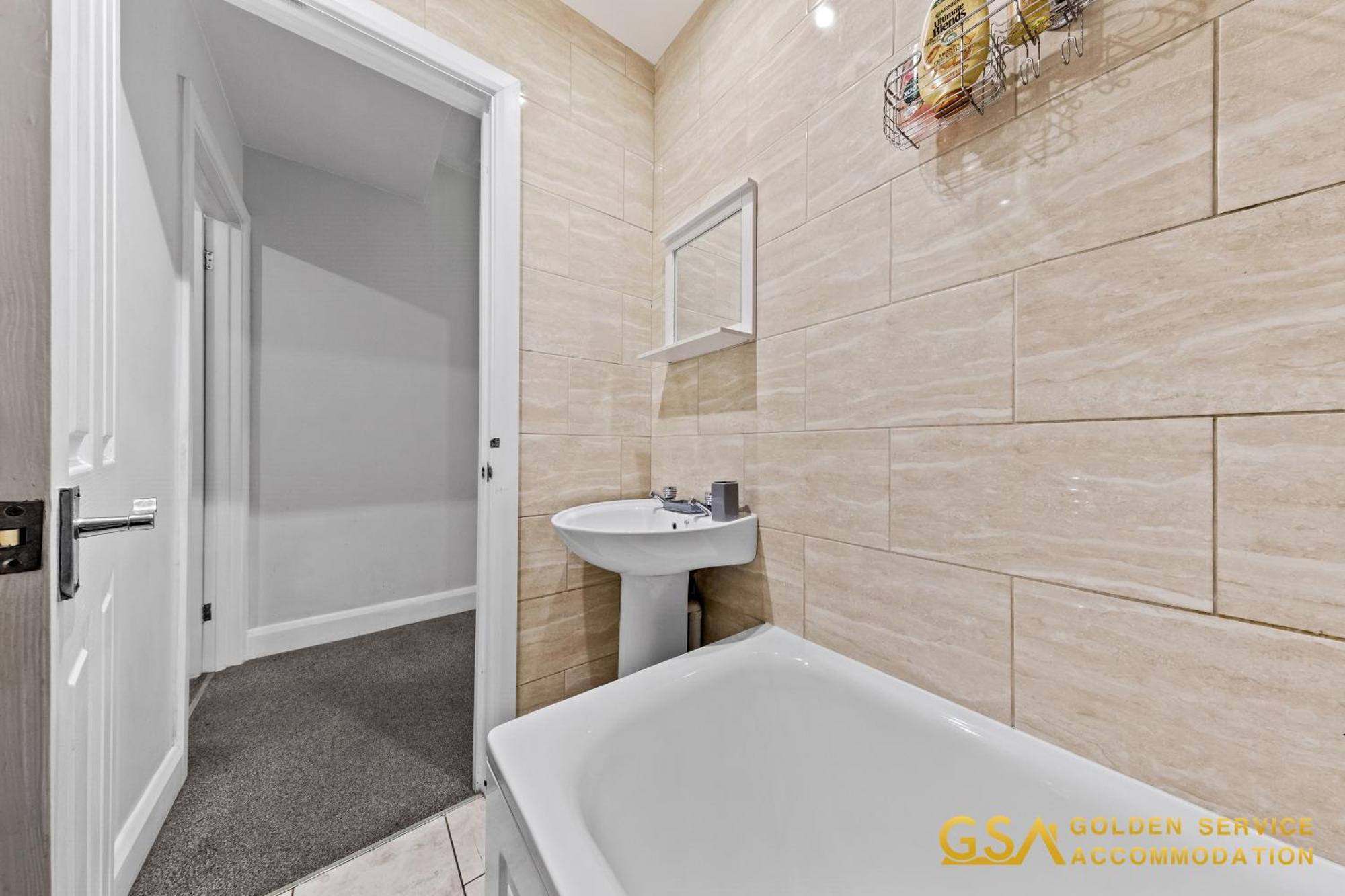 3 Bed In Forest Gate - Waltham Forest Сasa de vacaciones