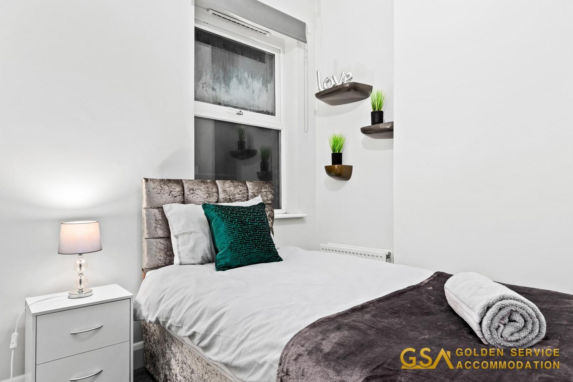 3 Bed In Forest Gate - Waltham Forest Сasa de vacaciones