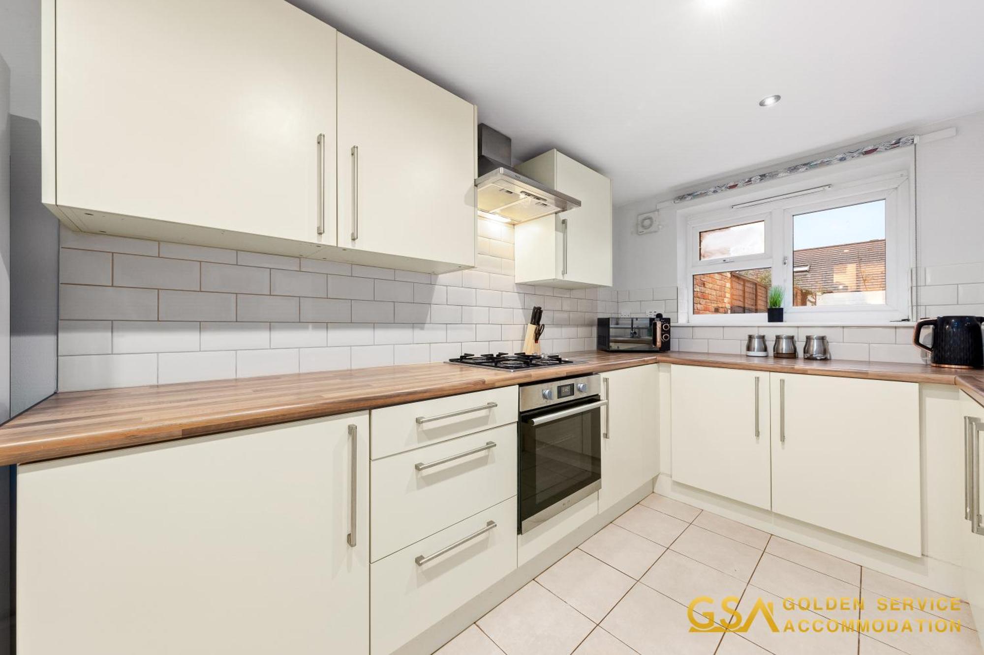 Сasa de vacaciones 3 Bed In Forest Gate - Waltham Forest *